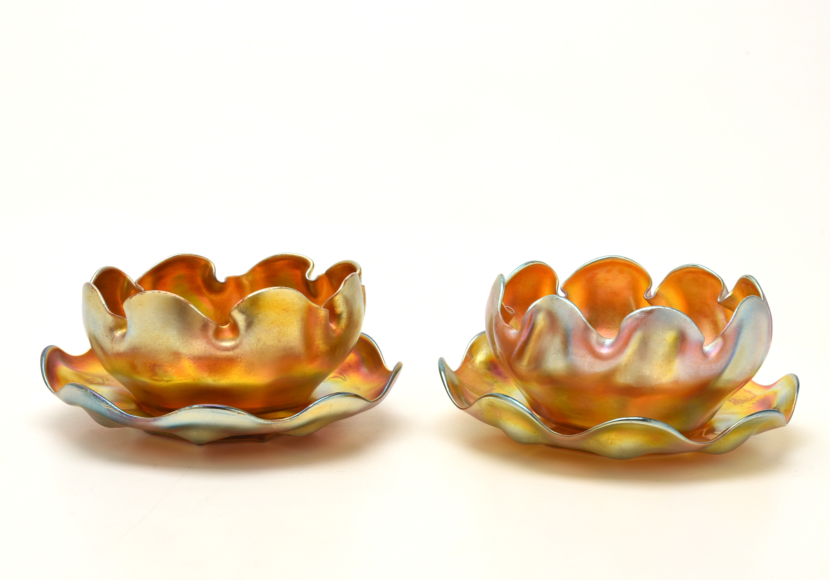 Two Tiffany Studios Favrile Glass Finger Bowls and Underplates