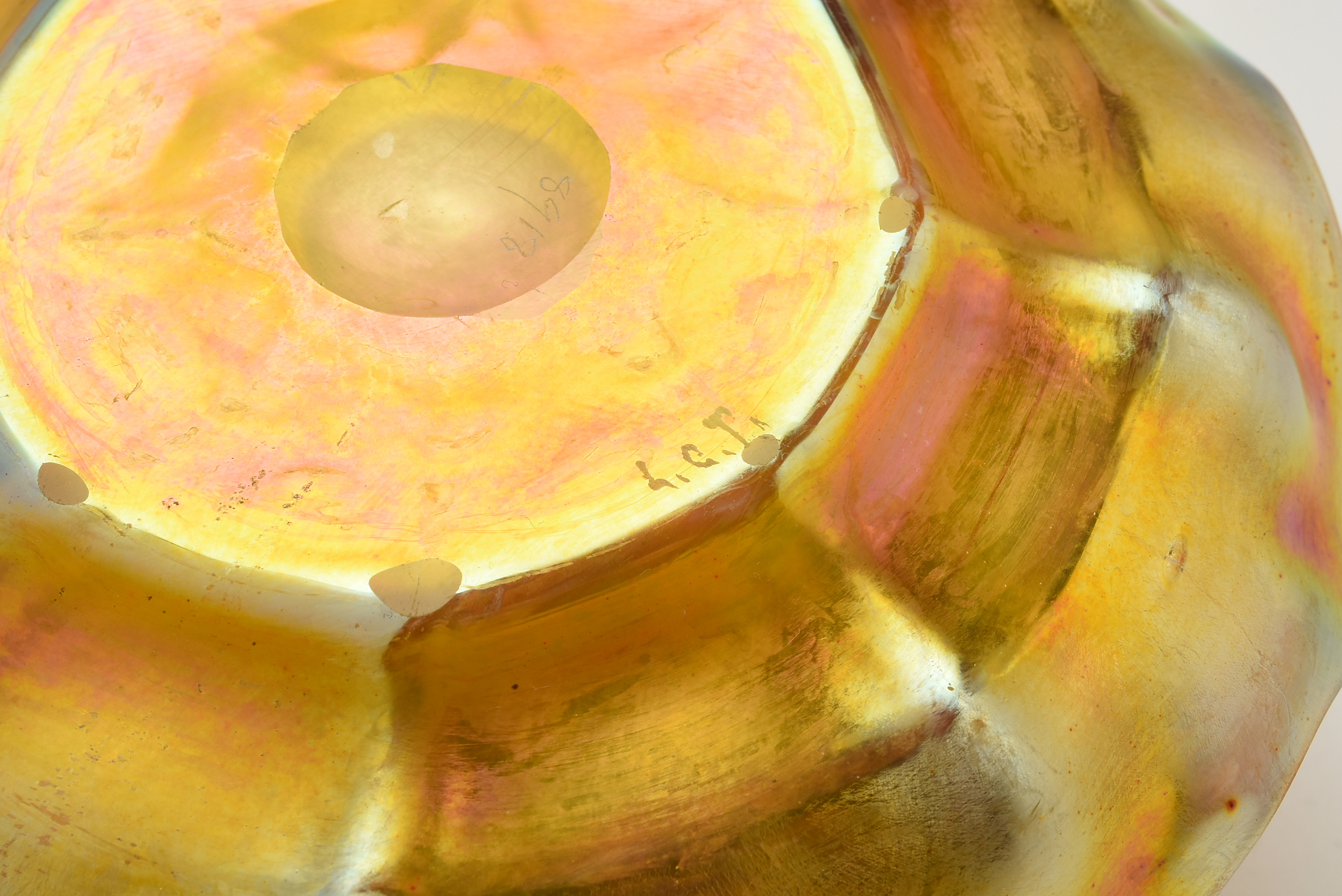 Two Tiffany Studios Favrile Glass Finger Bowls and Underplates