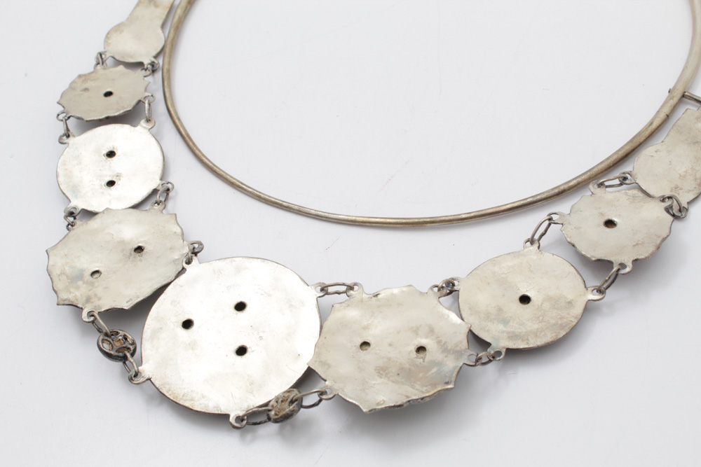 Chinese Costume Jewelry Necklace