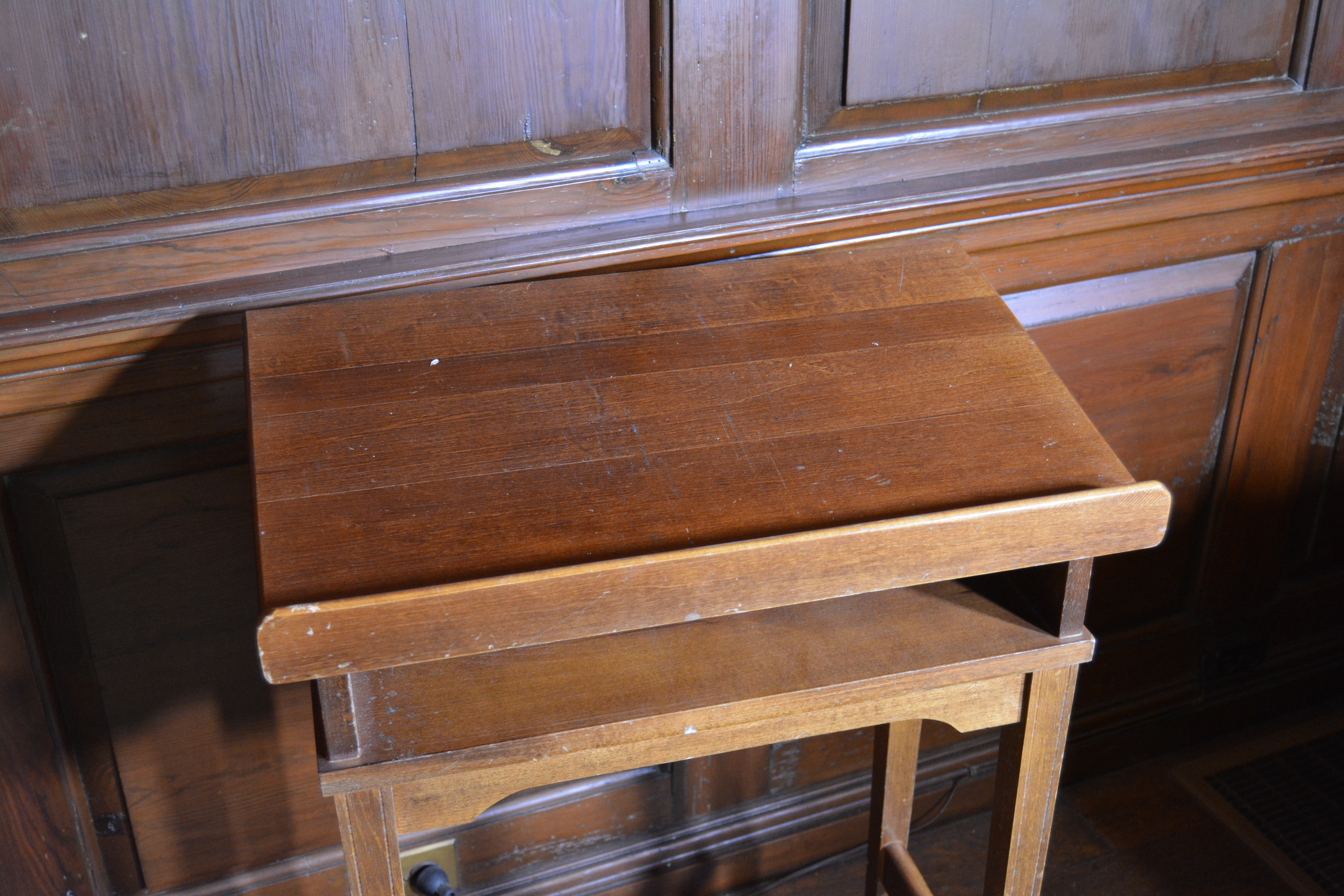 Mahogany Book Display Table on Wheels, 20th Century