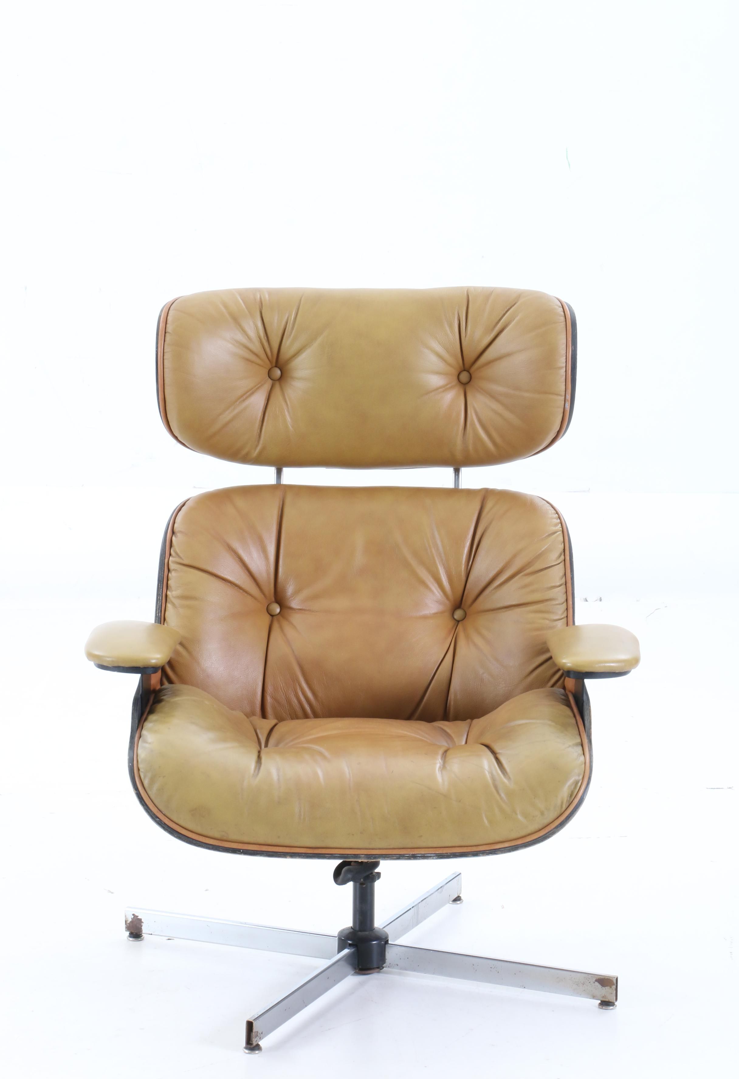 Eames Style Lounge Chair