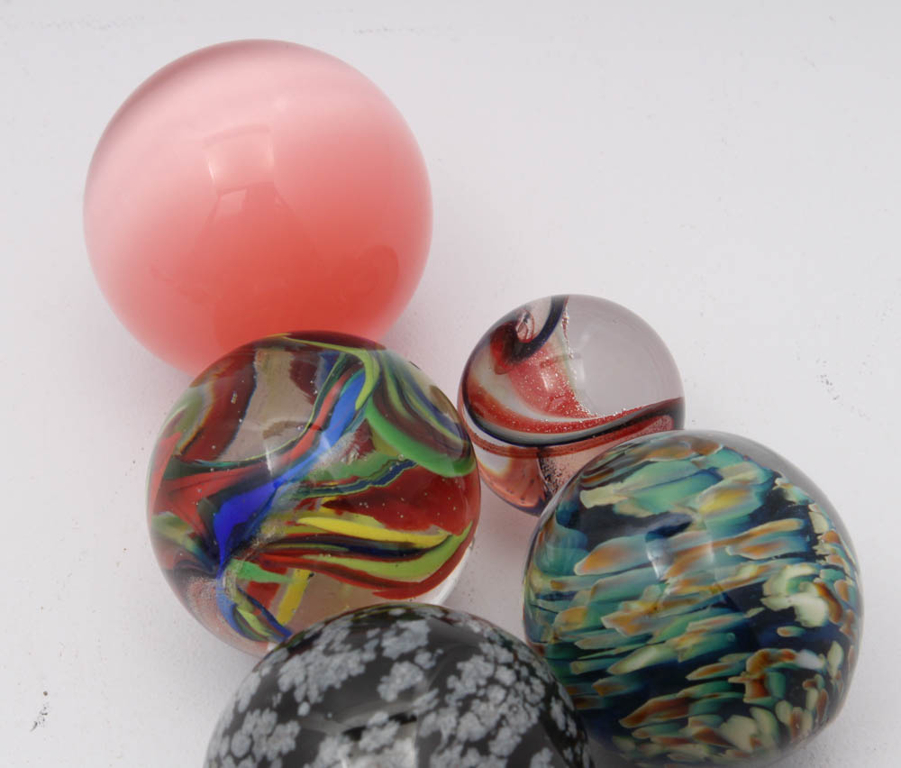 Machine Made and Modern Artisan Handmade Marbles
