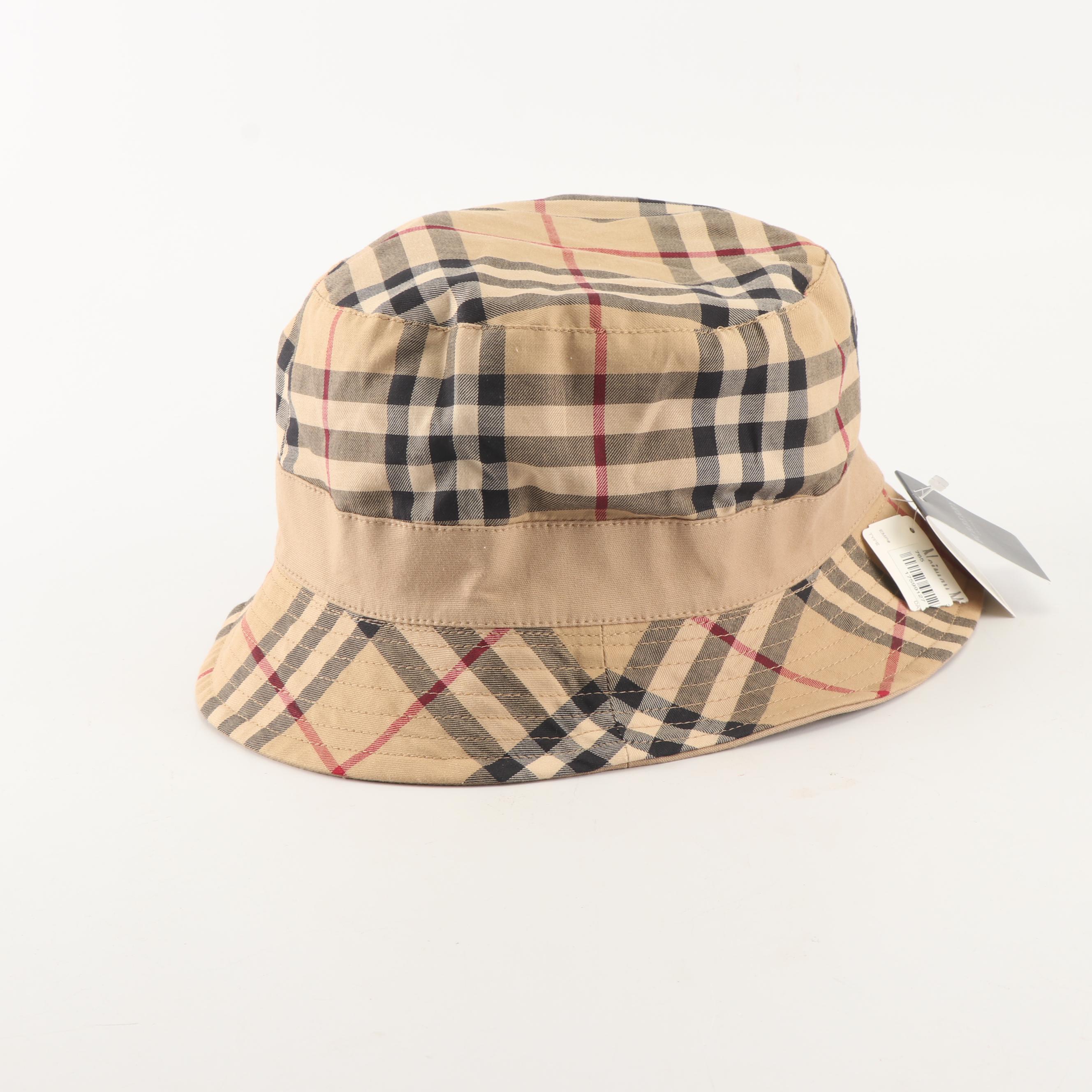 Burberry “Nova Check” Bucket Hat