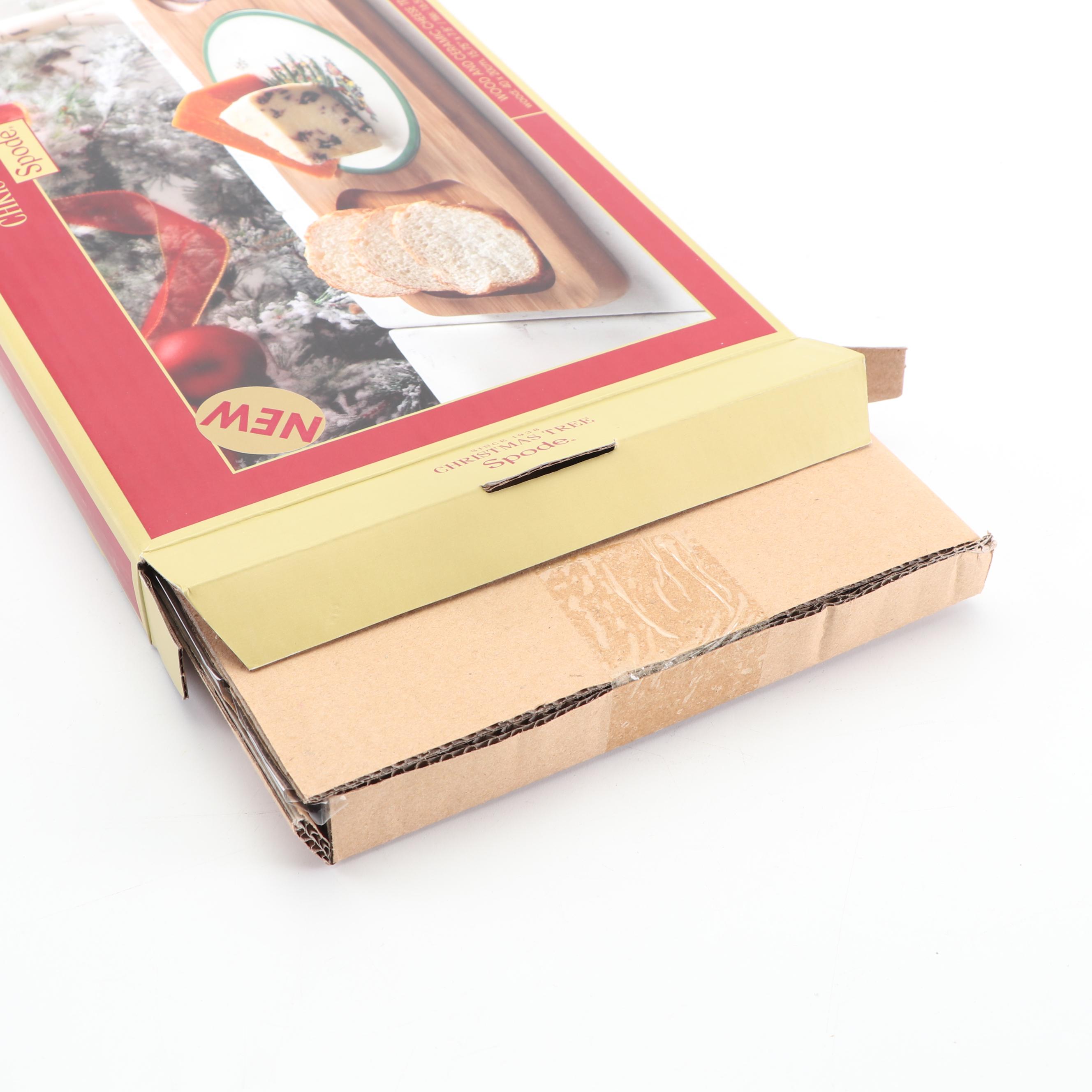 Spode "Christmas Tree" Wood and Ceramic Cheese Tray