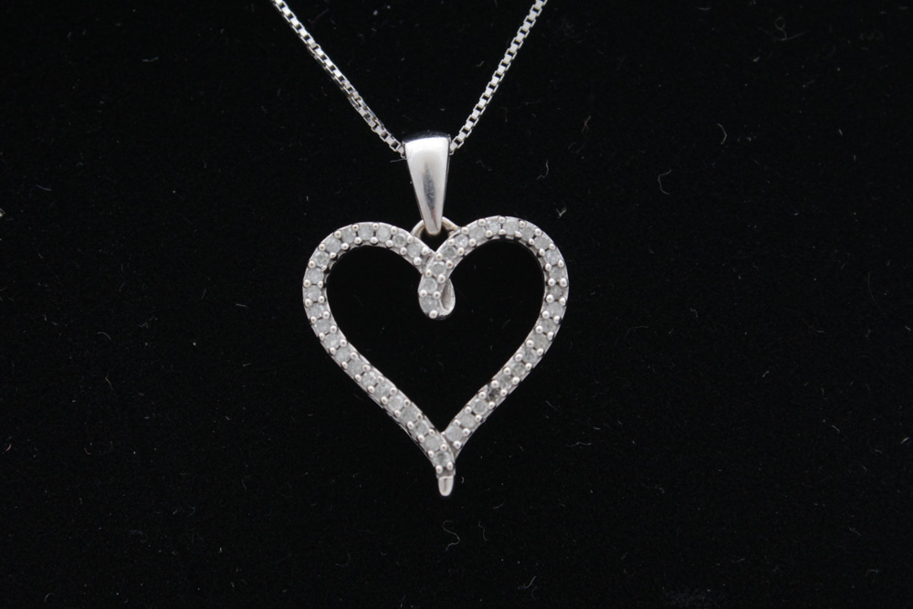 10K White Gold and Diamond Necklace