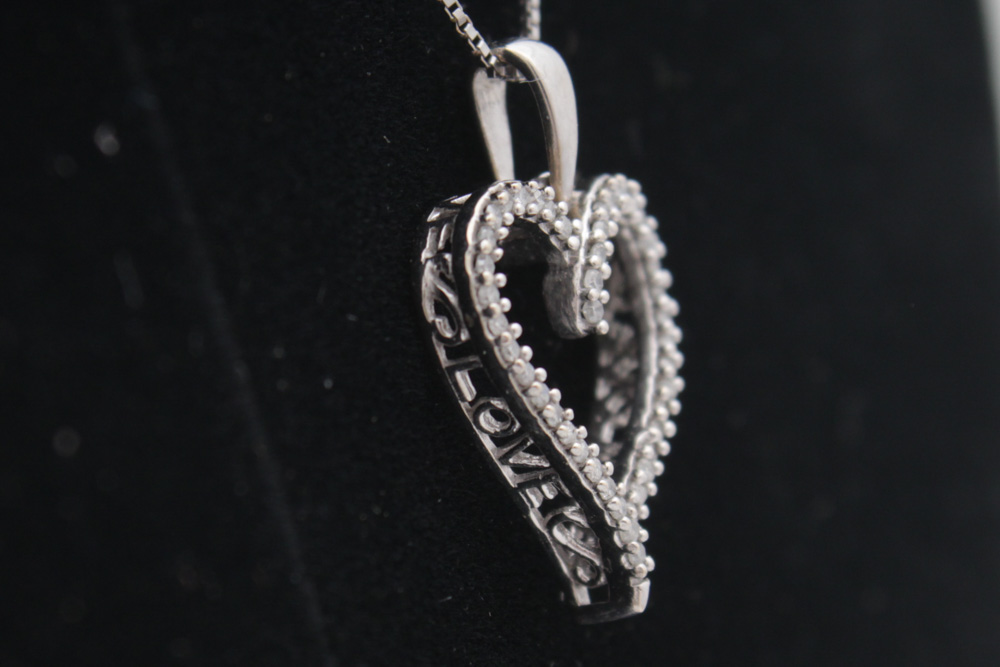 10K White Gold and Diamond Necklace