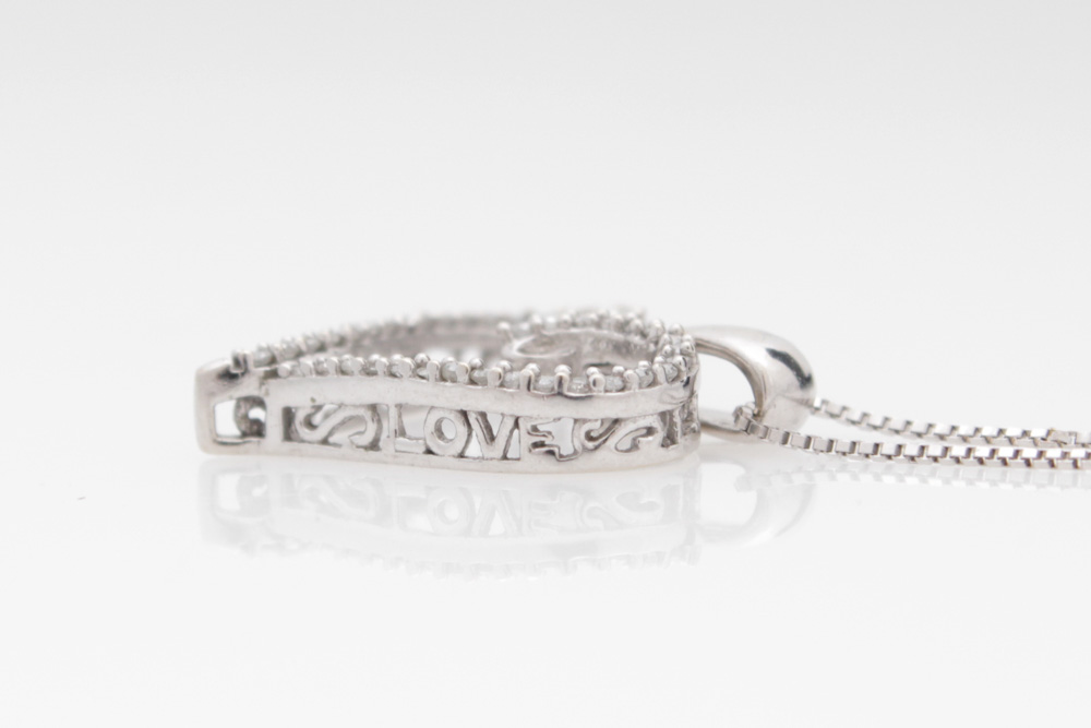 10K White Gold and Diamond Necklace