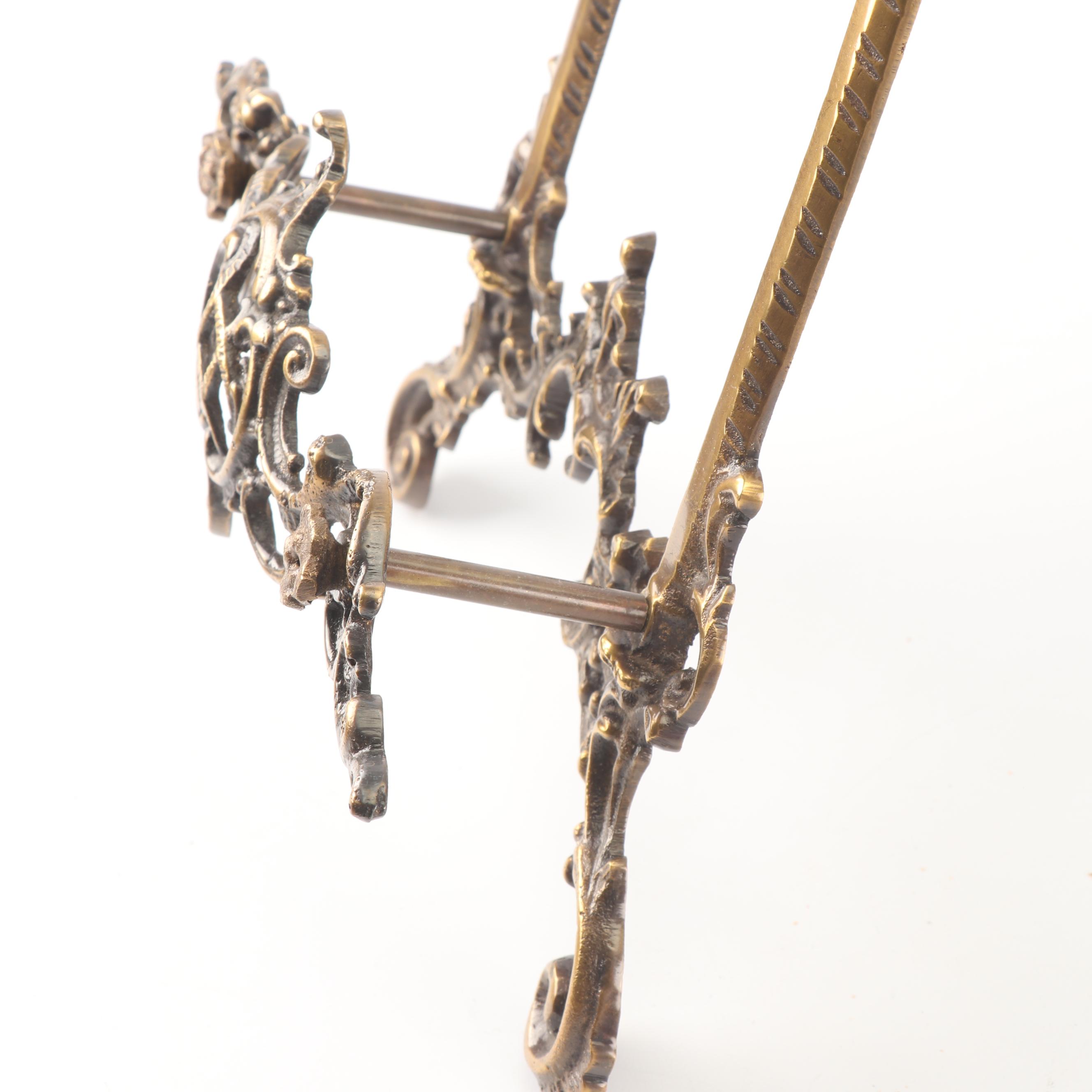 Decorative Metal Tabletop Display Easels