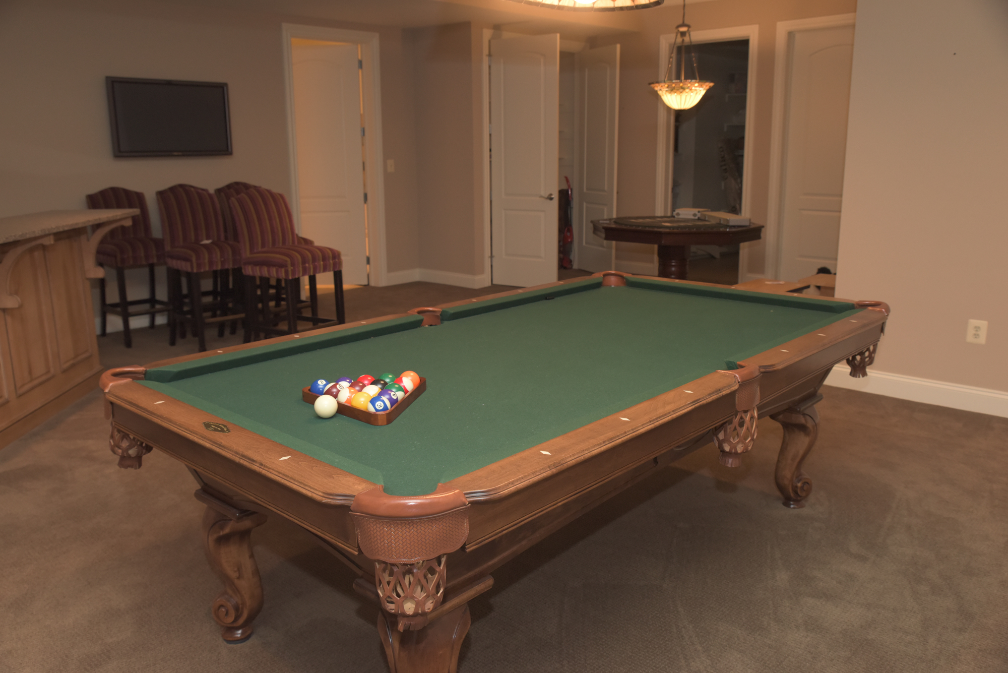 ProLine Billiards Table with Cues, Wall Rack, and Accessories