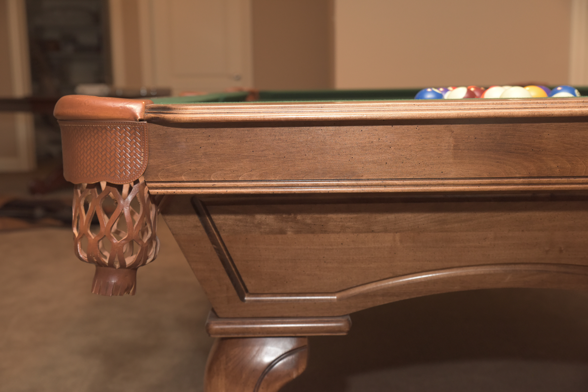 ProLine Billiards Table with Cues, Wall Rack, and Accessories