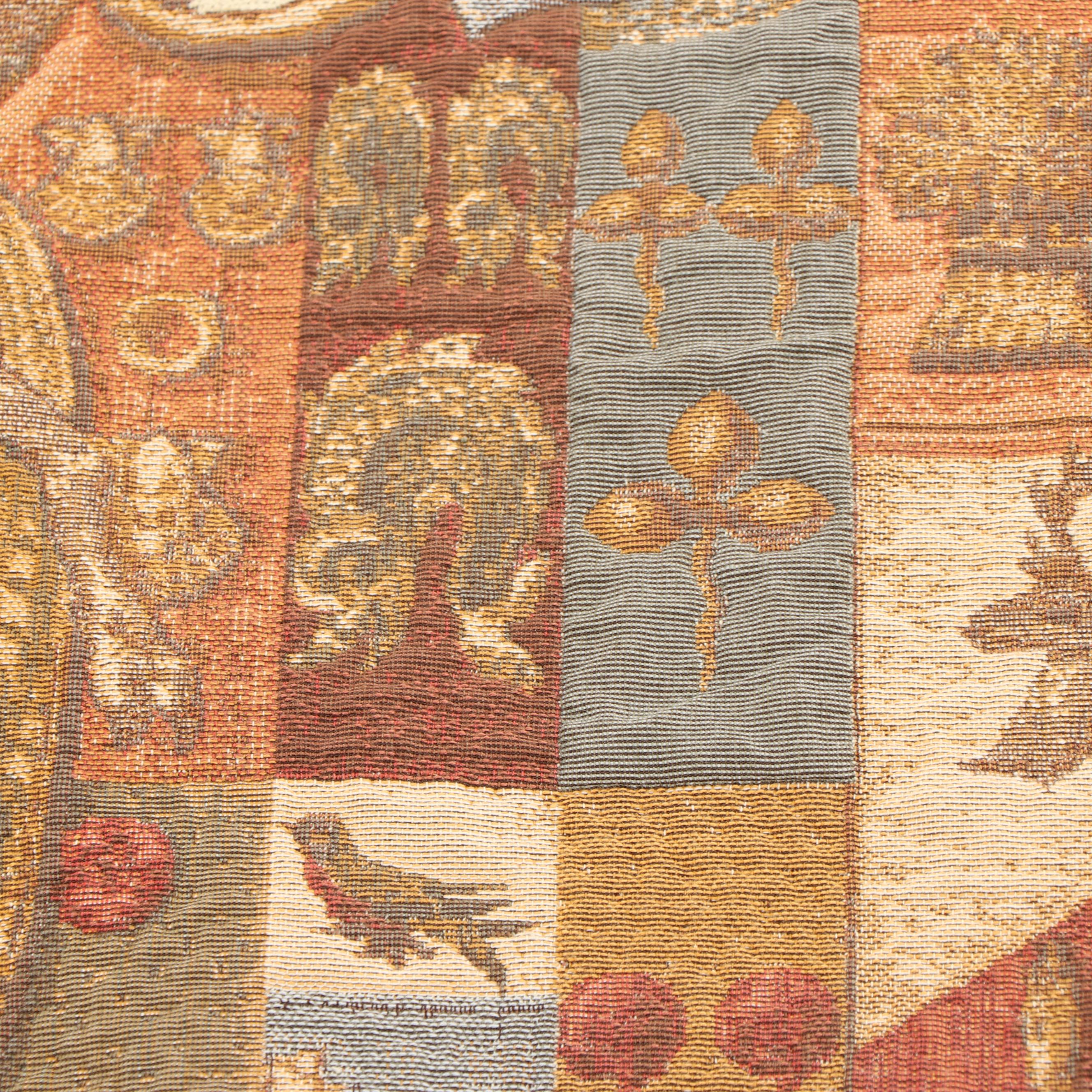 Beldeco Collection Wall Hanging of Coat of Arms "Dum Vivo Spero"