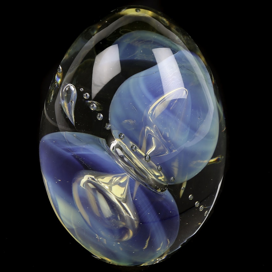 Robert Eickholt Signed 1986 Art Glass Paperweight