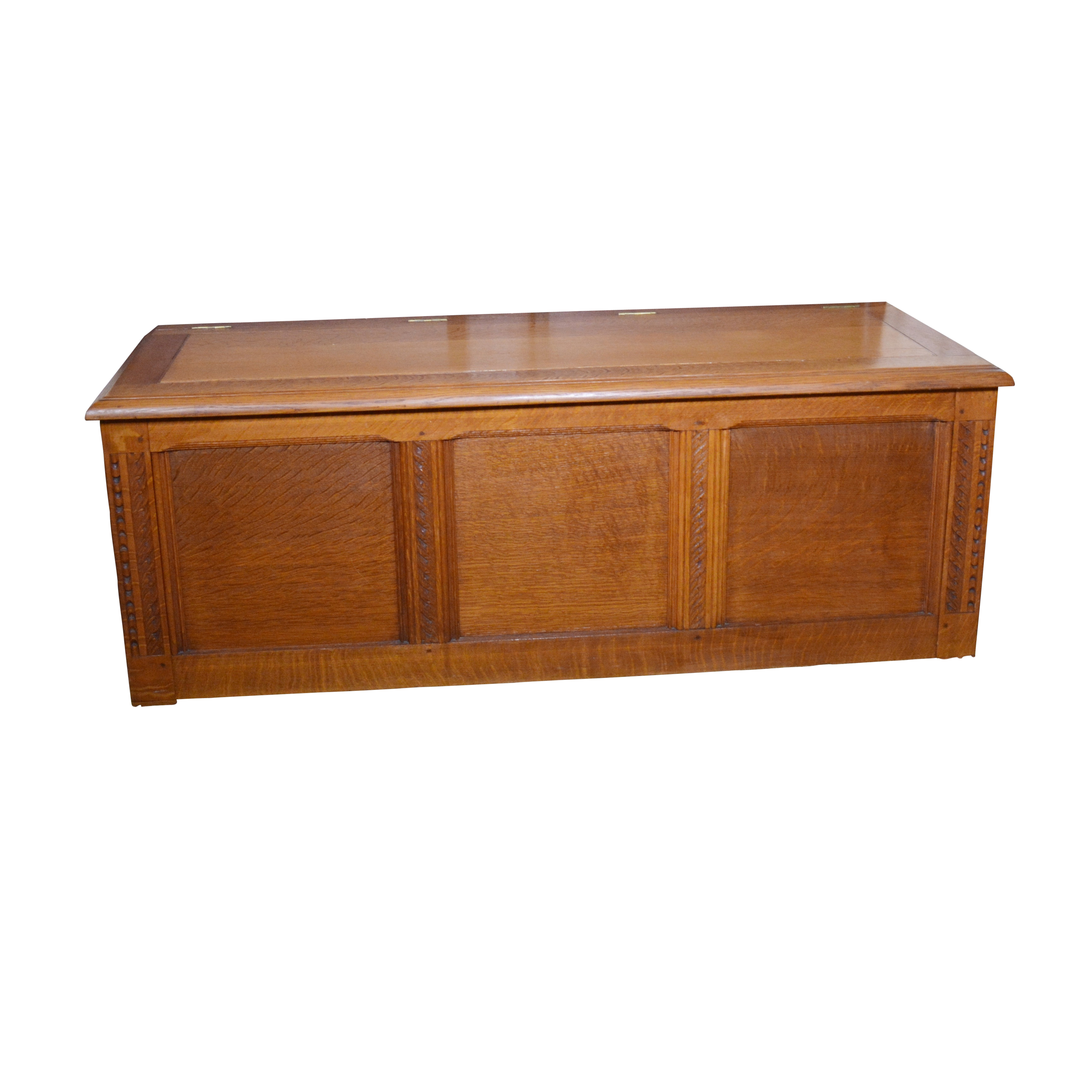 Quartersawn Oak Blanket Chest, 20th Century