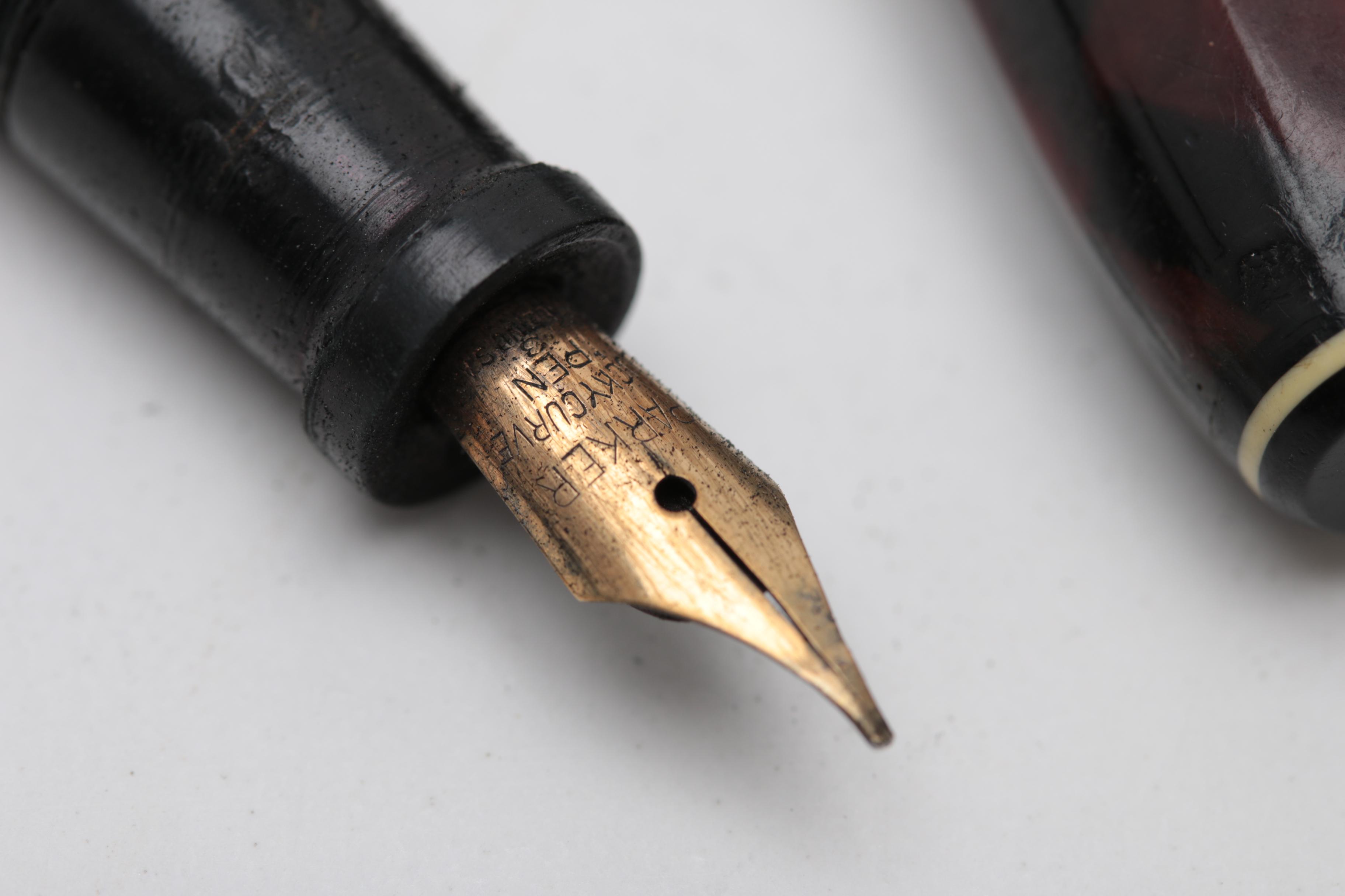 Vintage Parker Pens "Lucky Curve" Fountain Pen with Ballpoint Pen