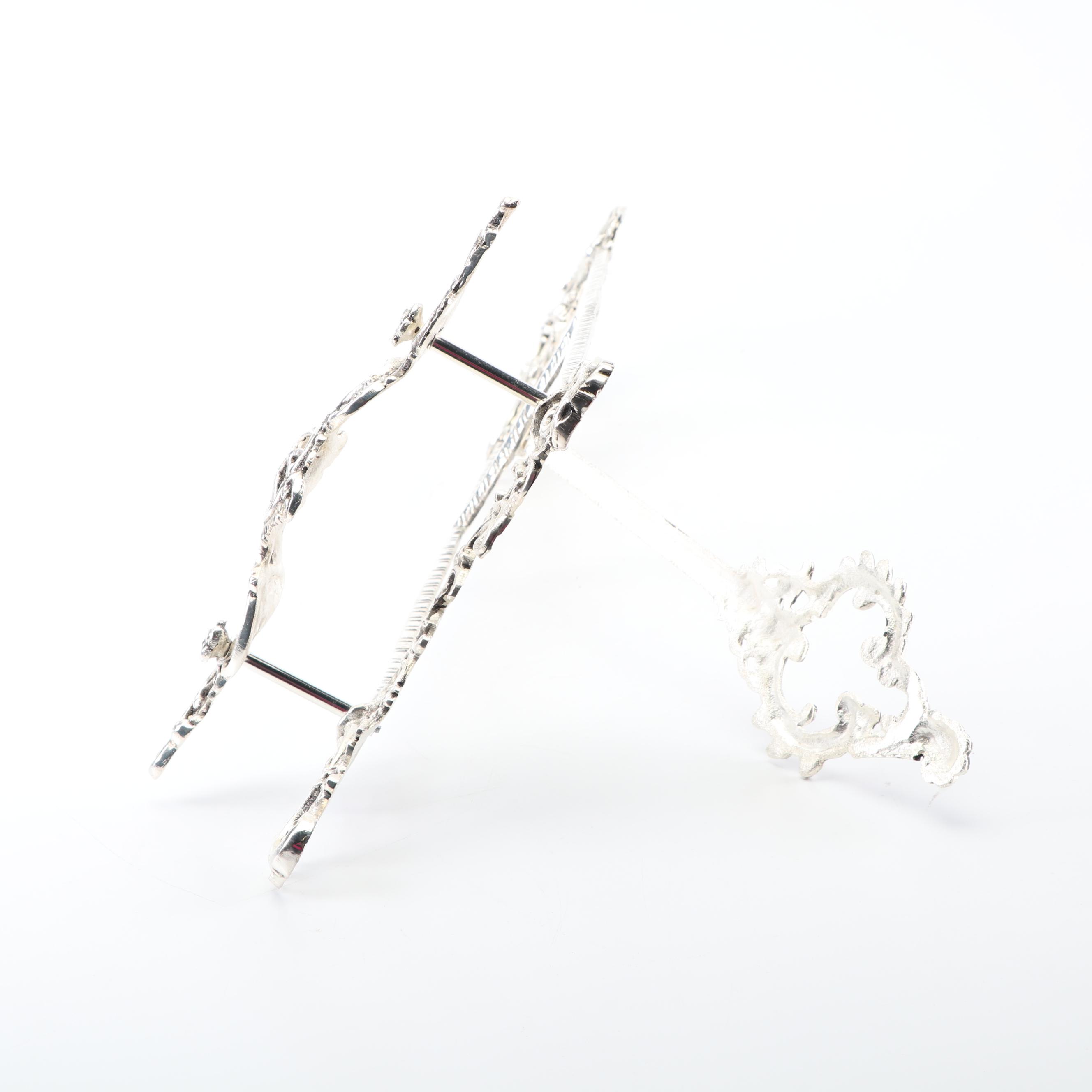 Ornate Metallic Picture Easels