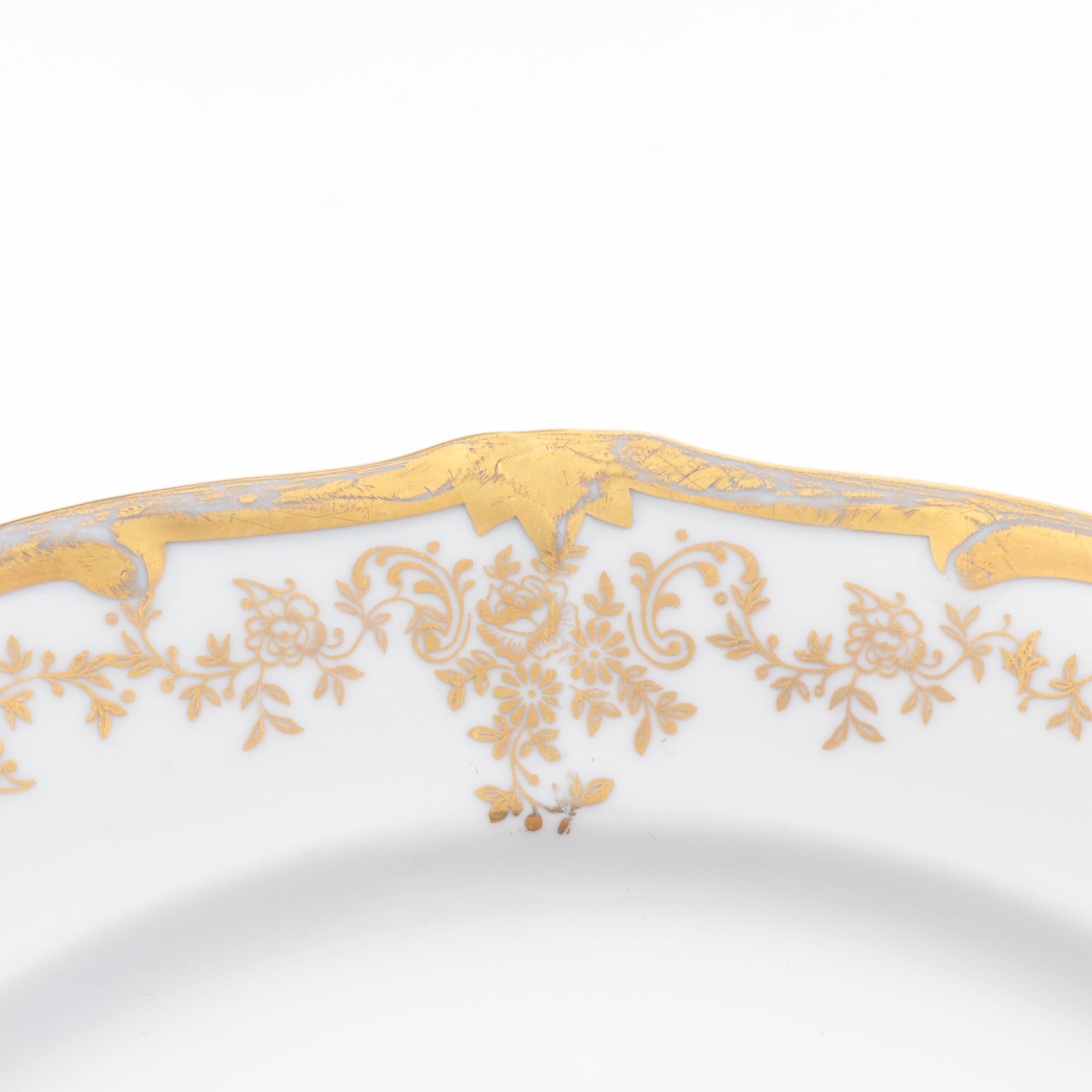 Weimar Katharina 14051 Gold And White Porcelain Dinnerware