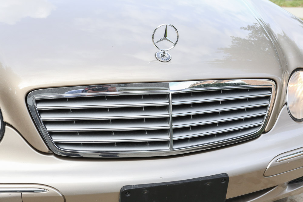 2001 Mercedes-Benz C240 Luxury Sedan