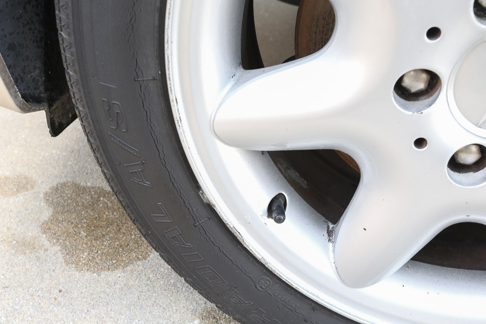 2001 Mercedes-Benz C240 Luxury Sedan