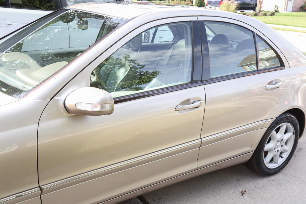 2001 Mercedes-Benz C240 Luxury Sedan