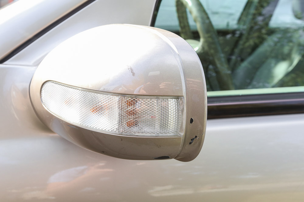 2001 Mercedes-Benz C240 Luxury Sedan