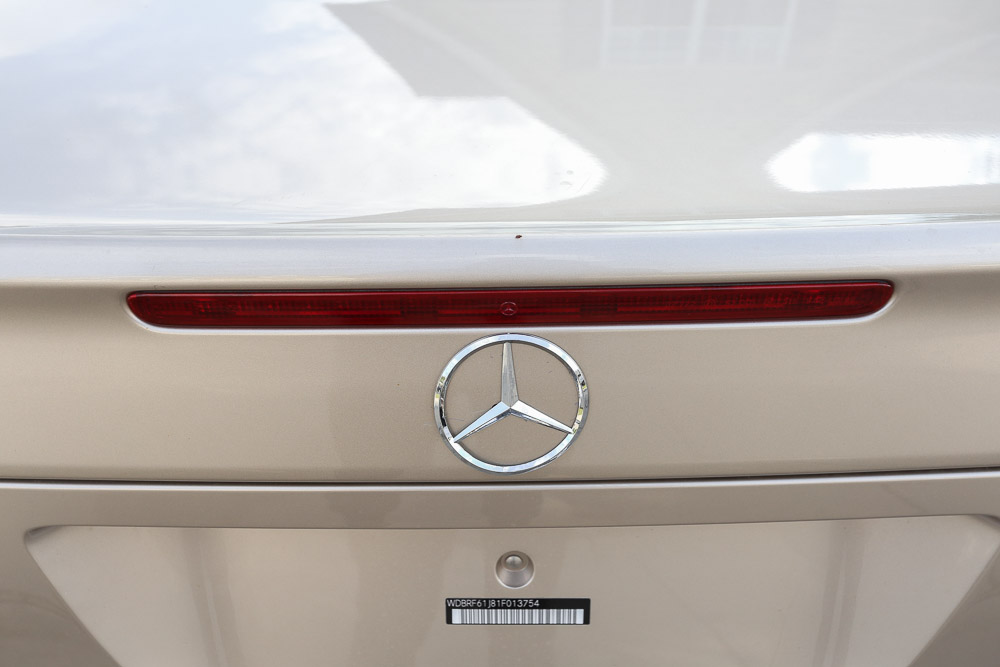 2001 Mercedes-Benz C240 Luxury Sedan