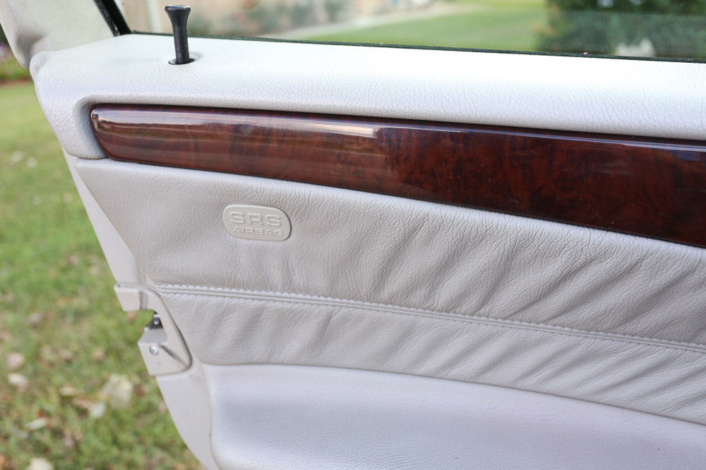 2001 Mercedes-Benz C240 Luxury Sedan