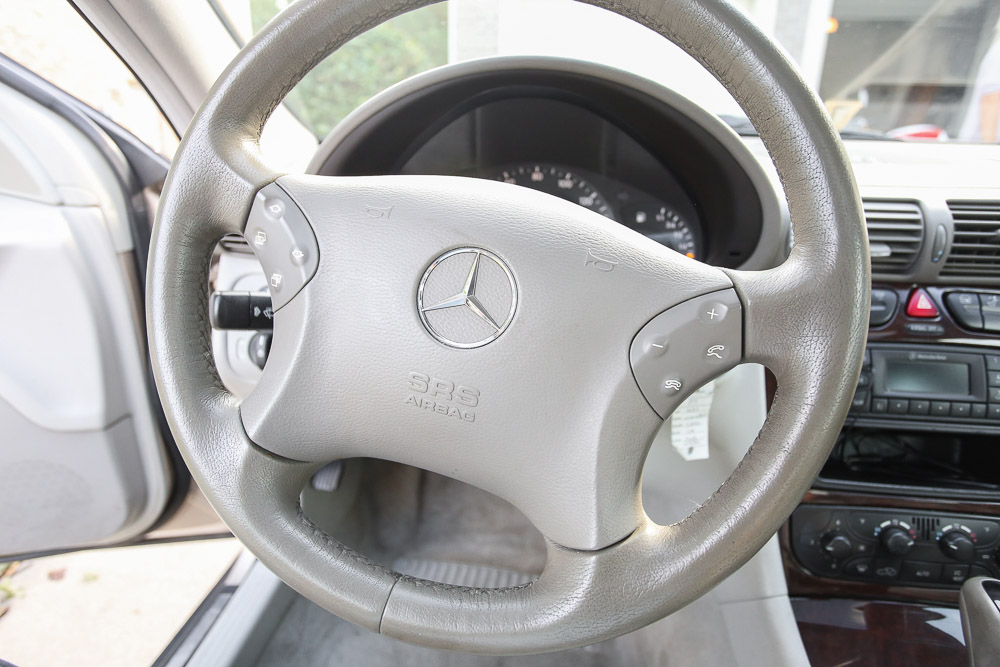 2001 Mercedes-Benz C240 Luxury Sedan