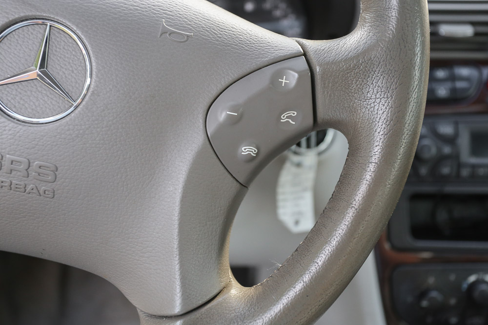 2001 Mercedes-Benz C240 Luxury Sedan