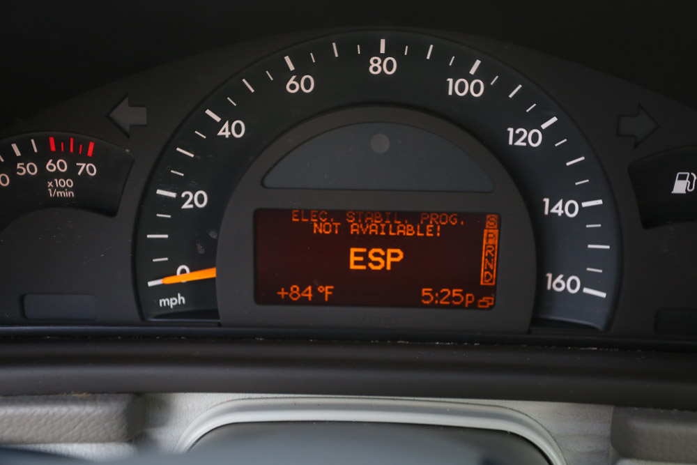 2001 Mercedes-Benz C240 Luxury Sedan