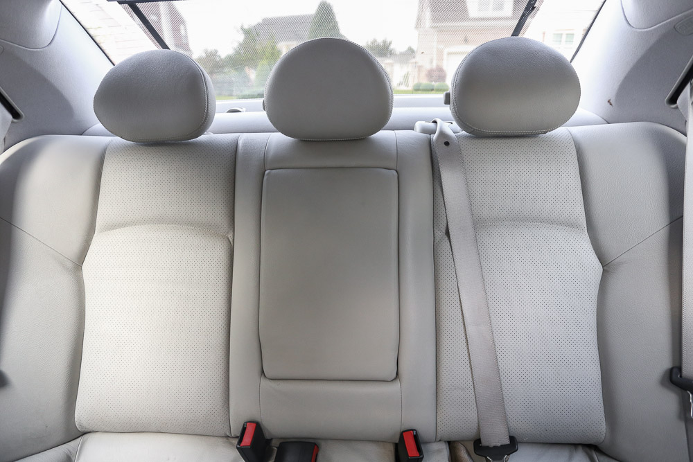 2001 Mercedes-Benz C240 Luxury Sedan