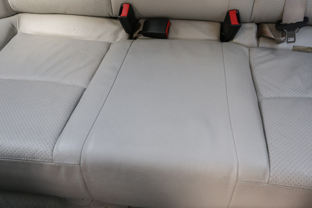 2001 Mercedes-Benz C240 Luxury Sedan