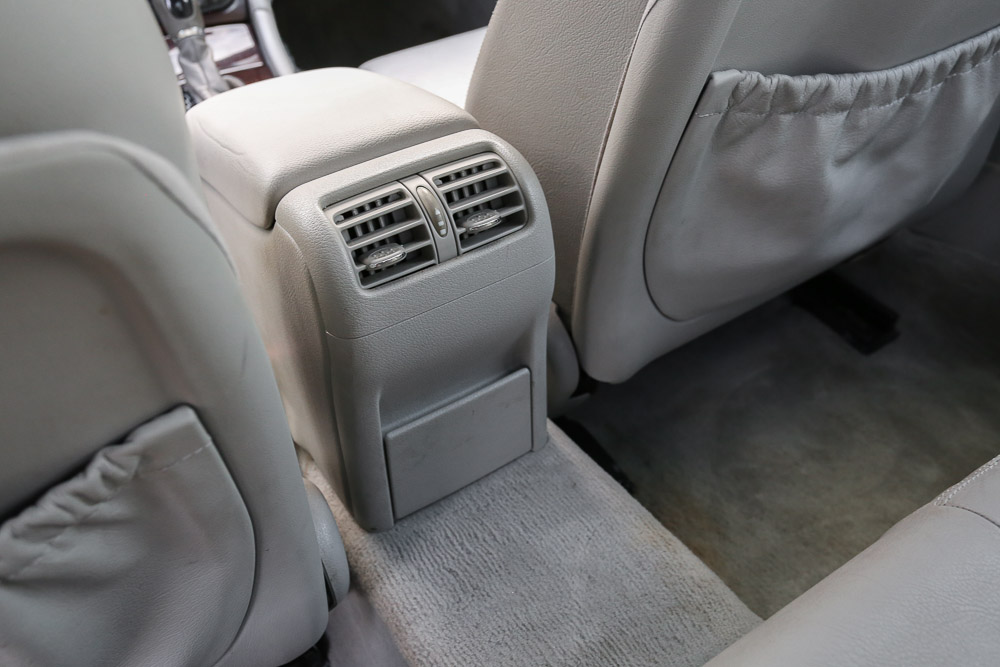 2001 Mercedes-Benz C240 Luxury Sedan