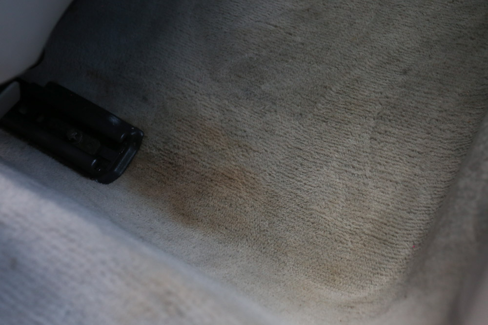 2001 Mercedes-Benz C240 Luxury Sedan