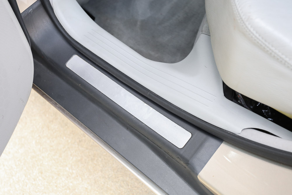 2001 Mercedes-Benz C240 Luxury Sedan