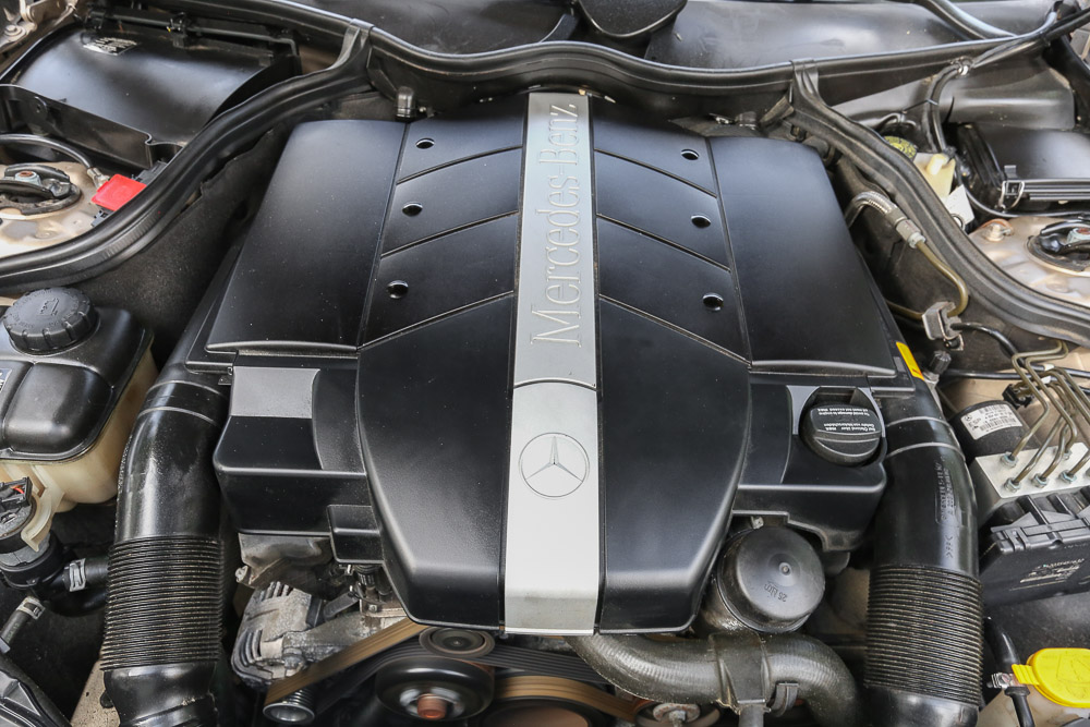 2001 Mercedes-Benz C240 Luxury Sedan