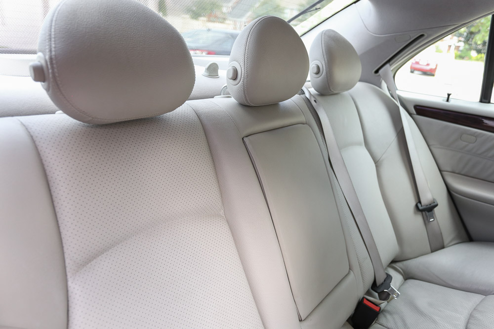 2001 Mercedes-Benz C240 Luxury Sedan