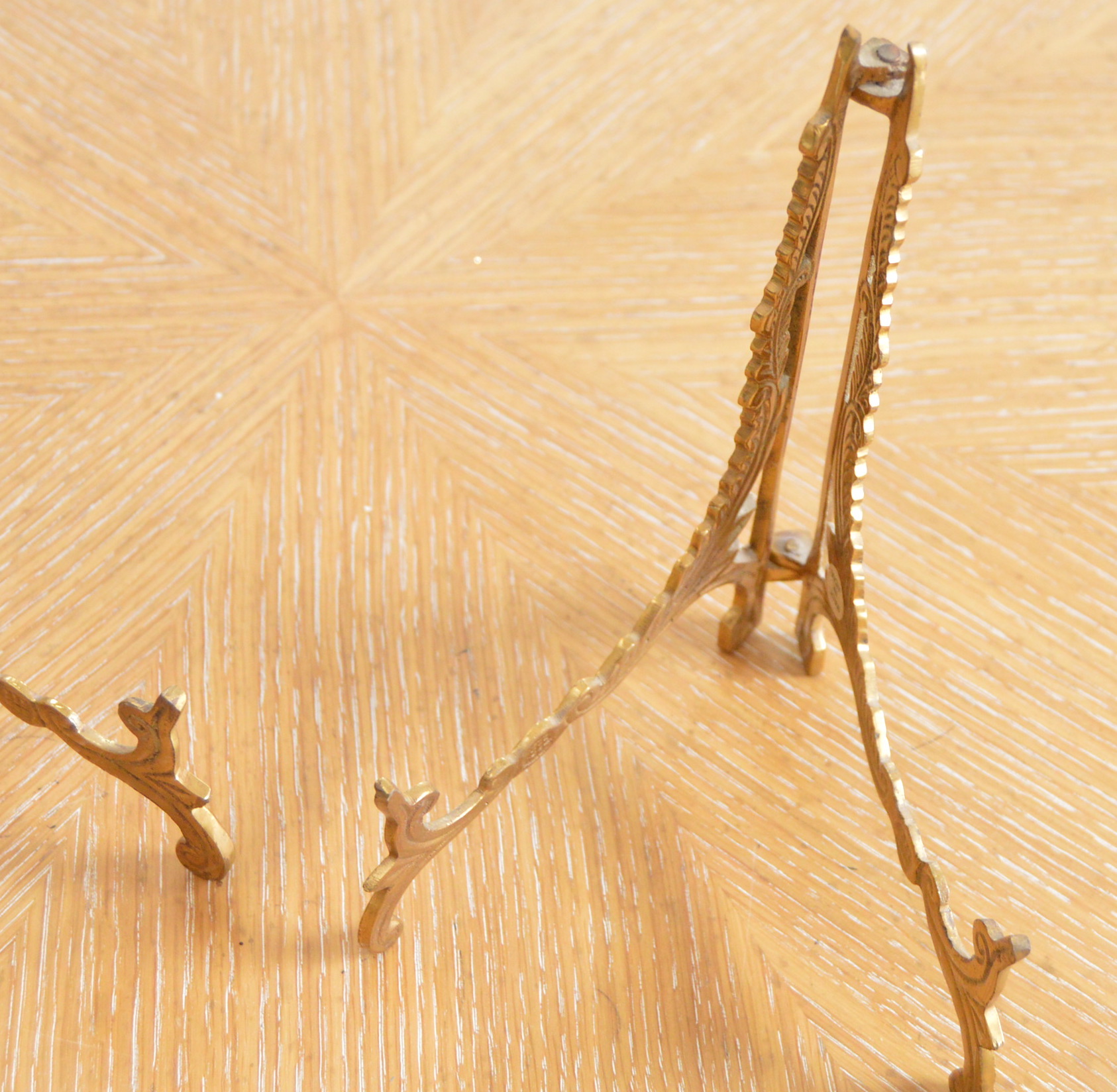 Mottahedeh Metropolitan Museum of Art Porcelain Plates