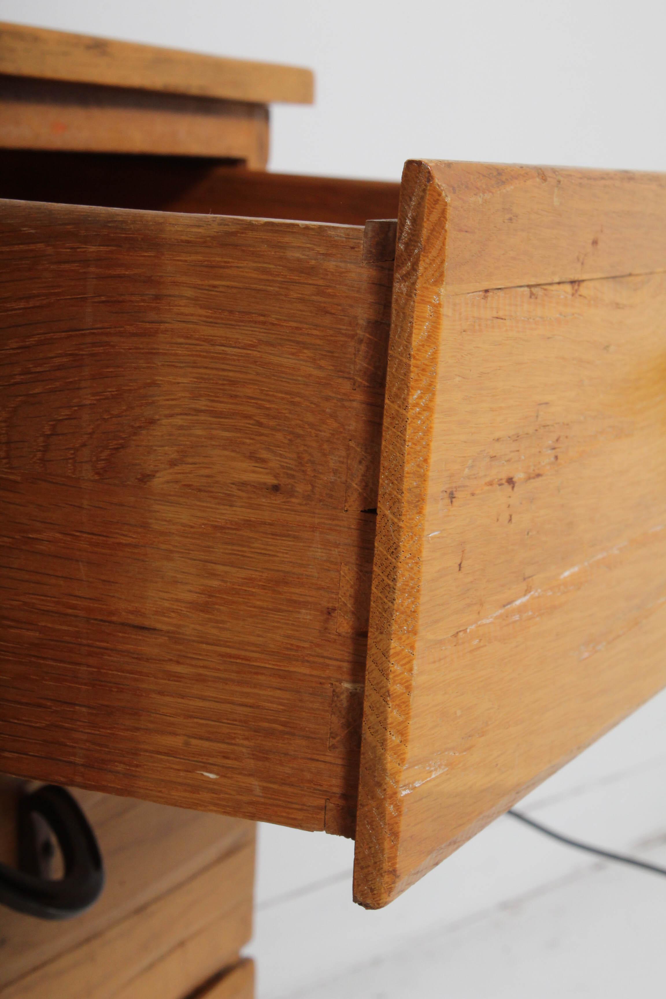 Ranch Oak Chest of Drawers