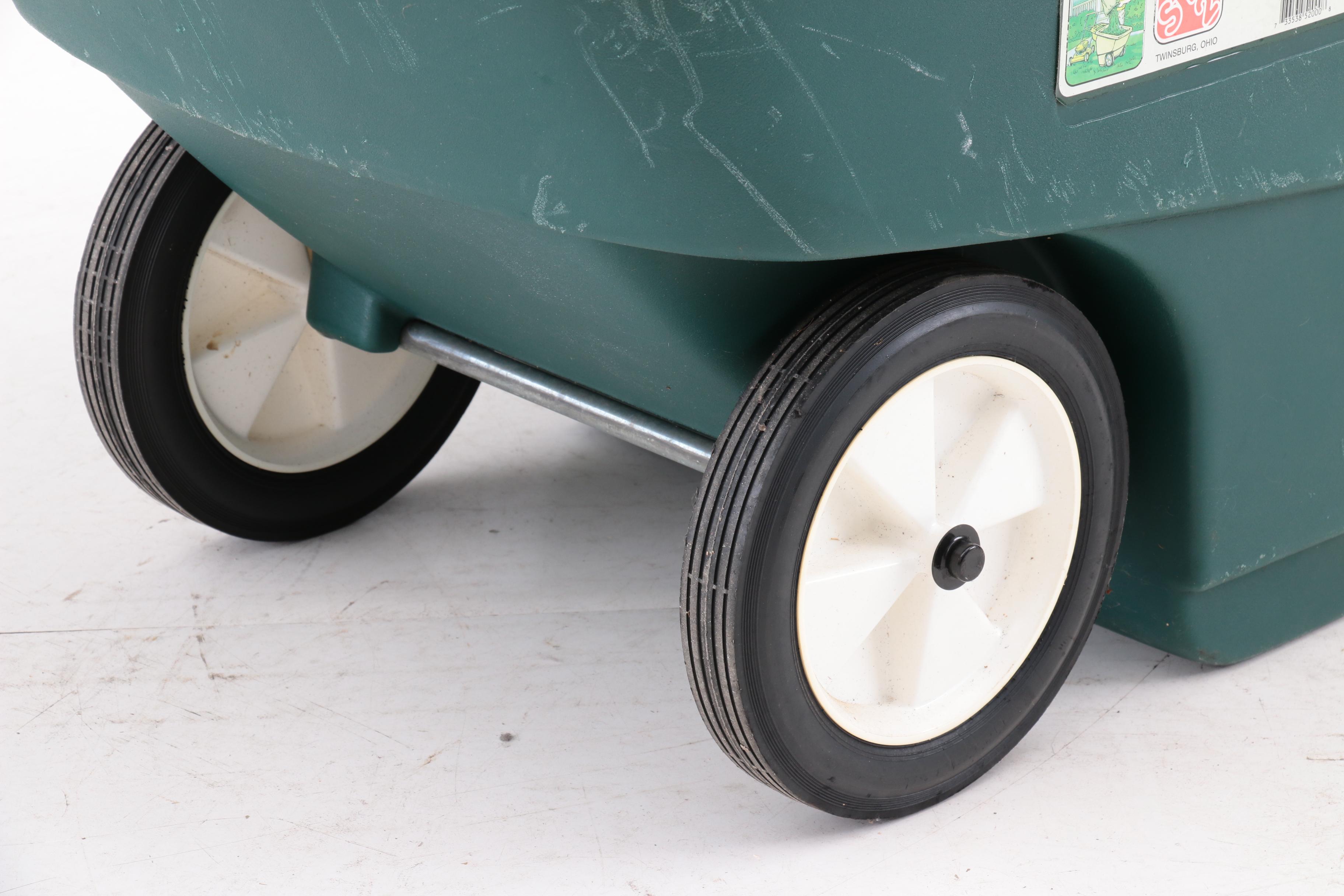 Step 2 Yard-About Heavy Duty Lawn and Garden Cart