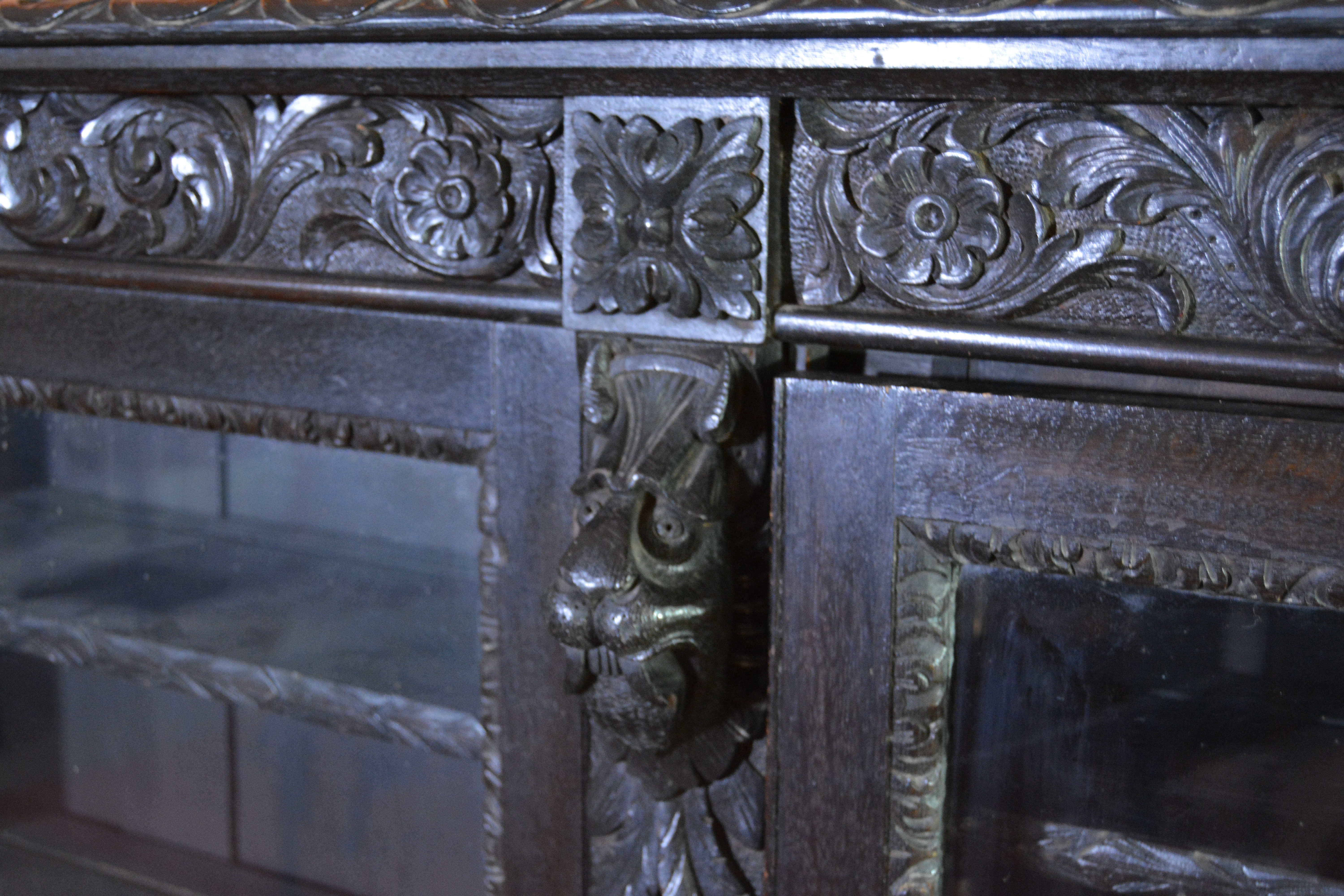 Renaissance Revival Oak Library Bookcase, Late 19th/Early 20th Century