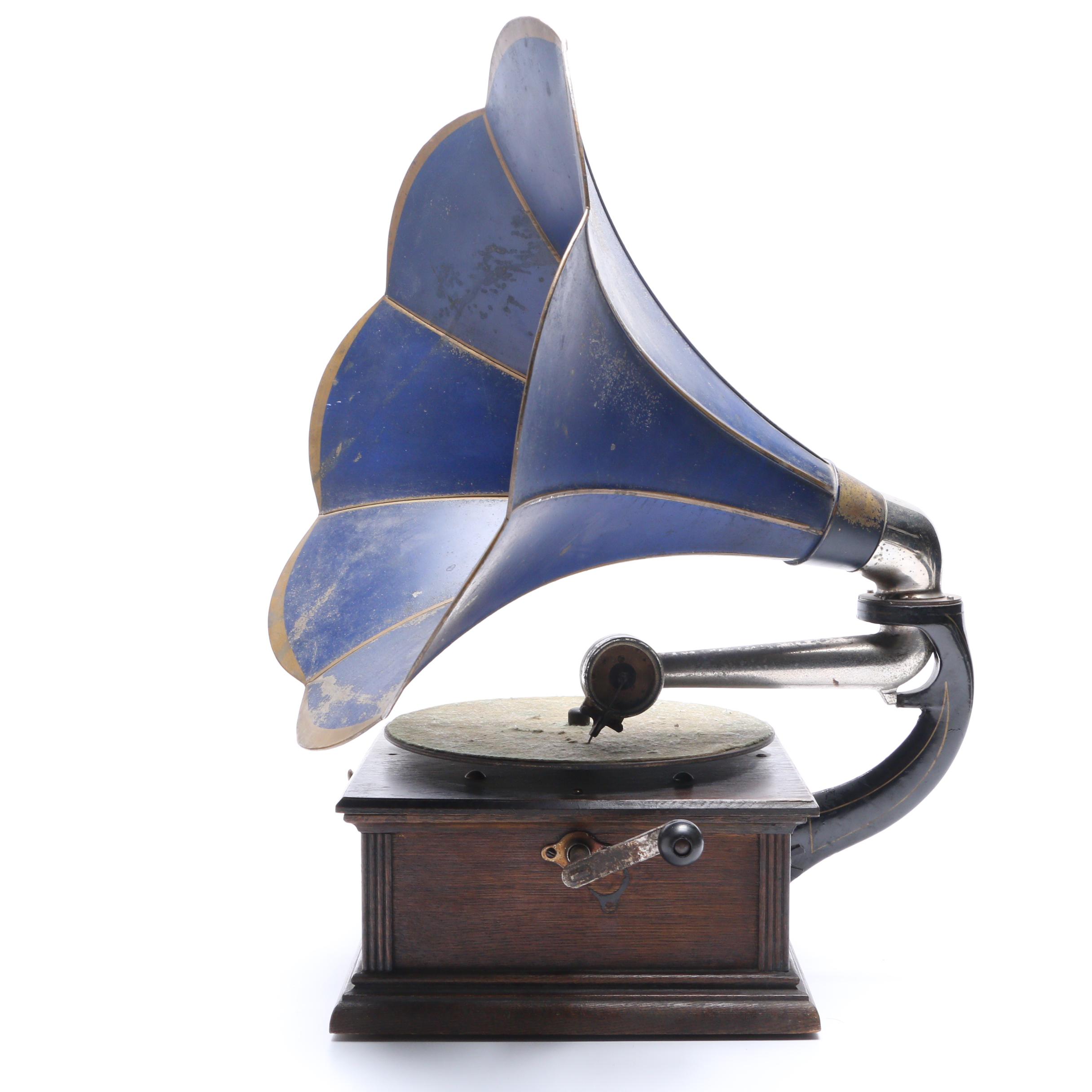 Standard Talking Machine Model A Gramophone