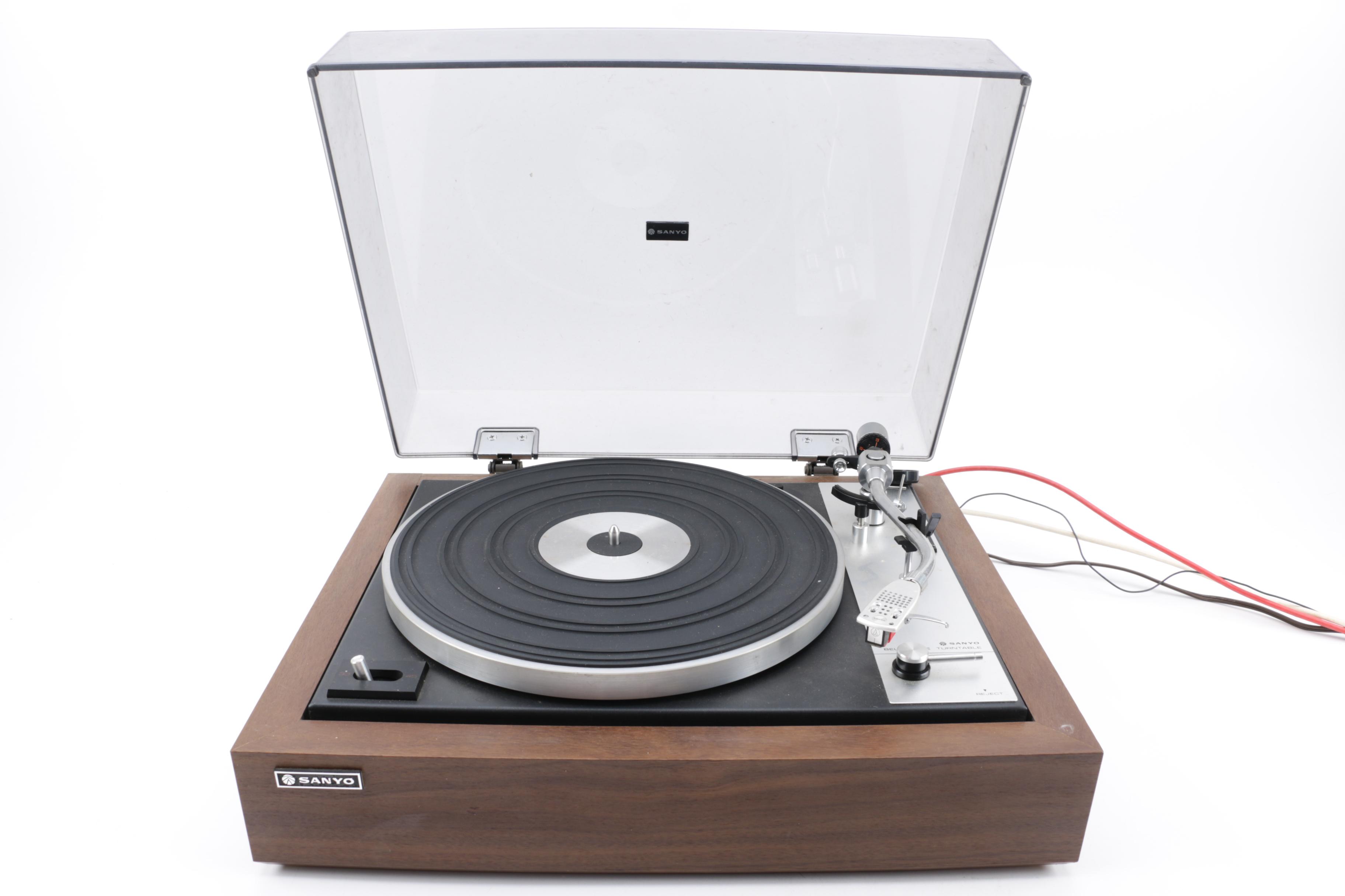 Sanyo TP 600SA Belt Drive Turntable