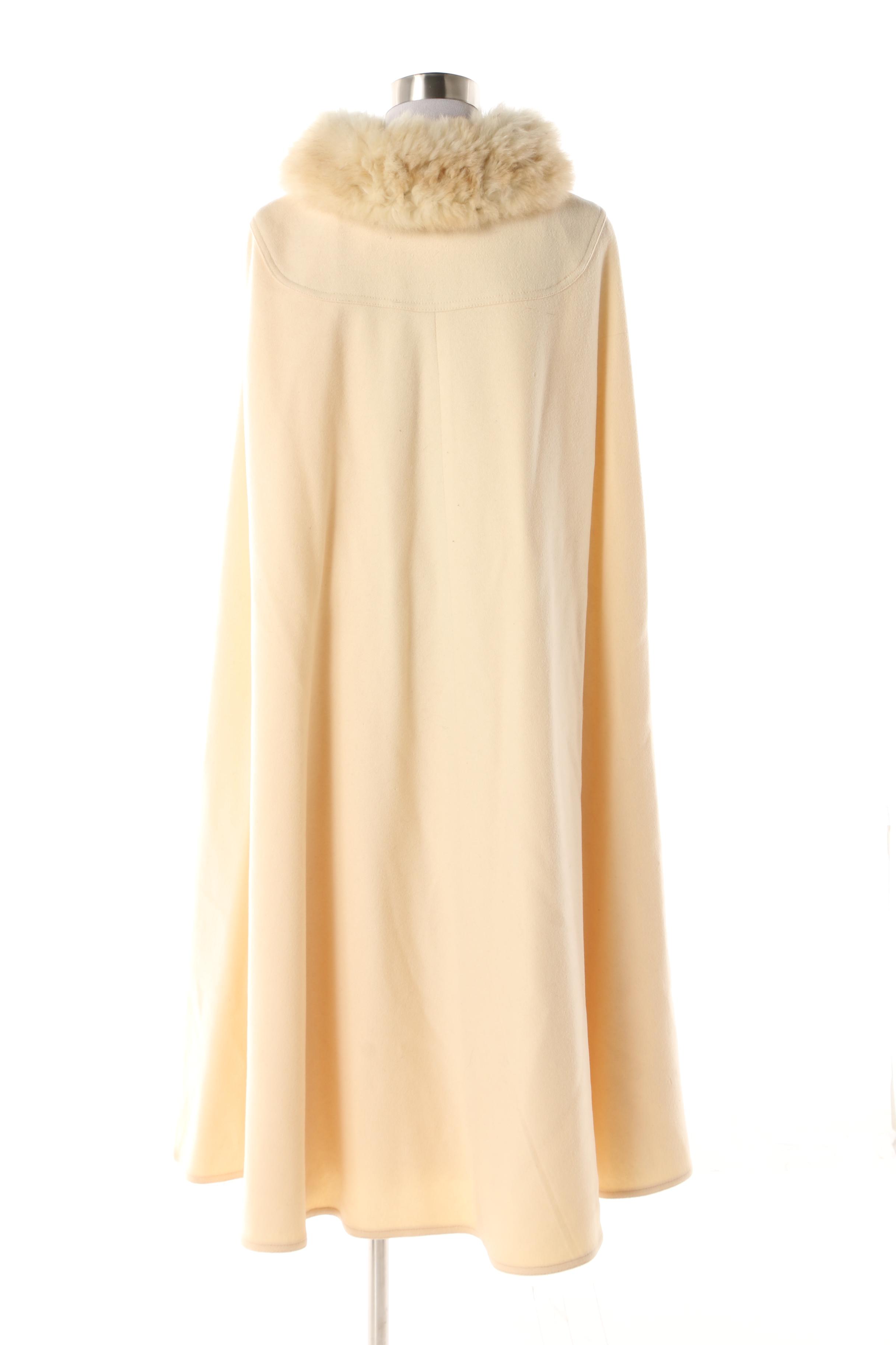 Women's Vintage Domino New York Cream Wool Cape Coat with Shearling Fur Collar