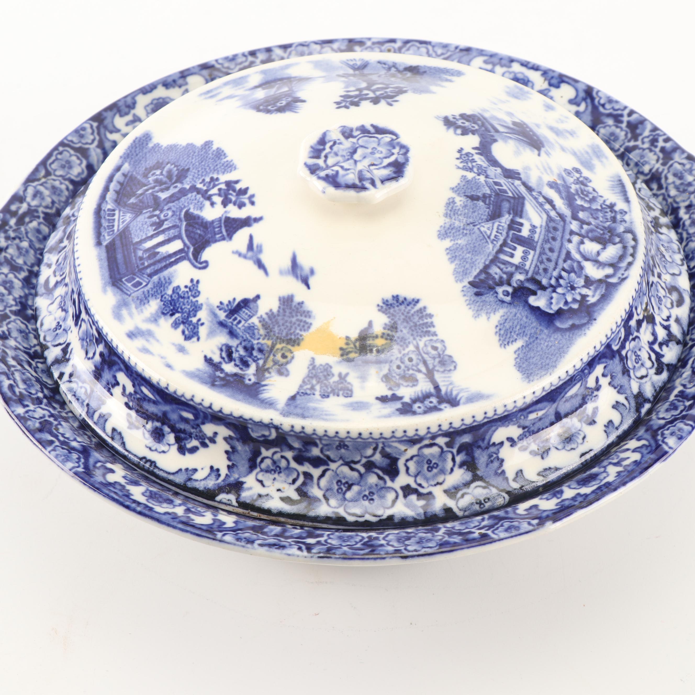 English Olde Alton Ware "Blue Willow" Dinnerware