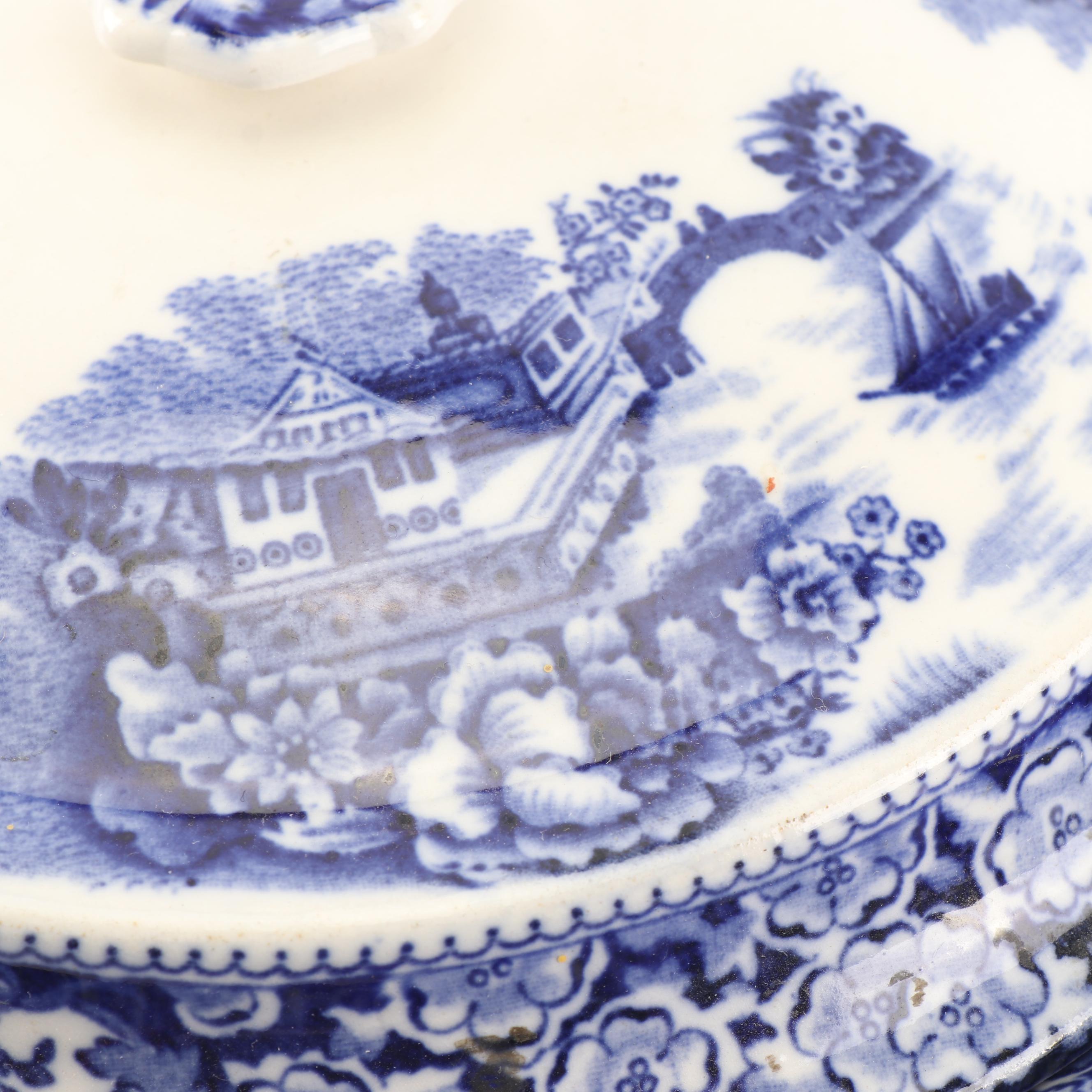 English Olde Alton Ware "Blue Willow" Dinnerware