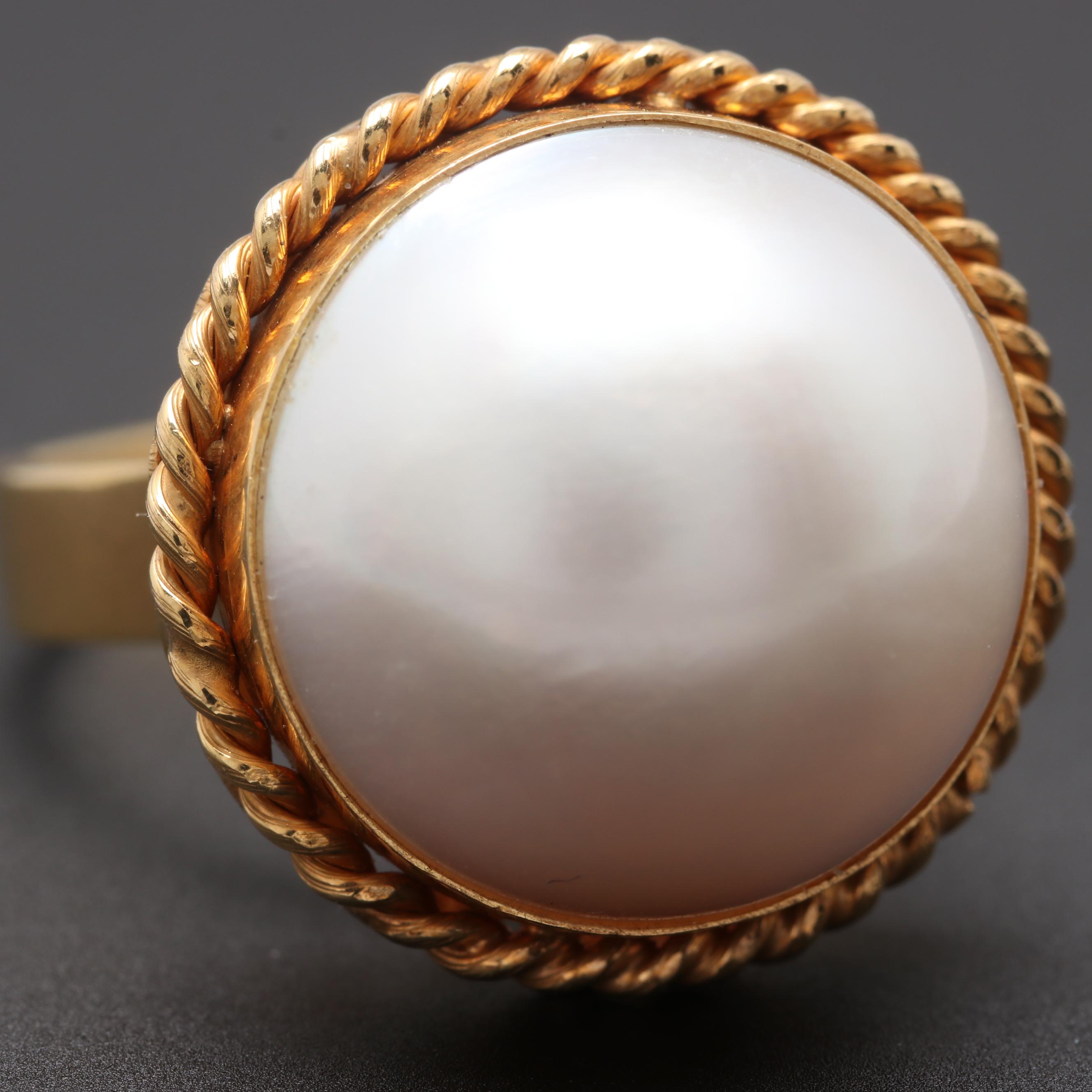 14K Yellow Gold Cultured Pearl Ring