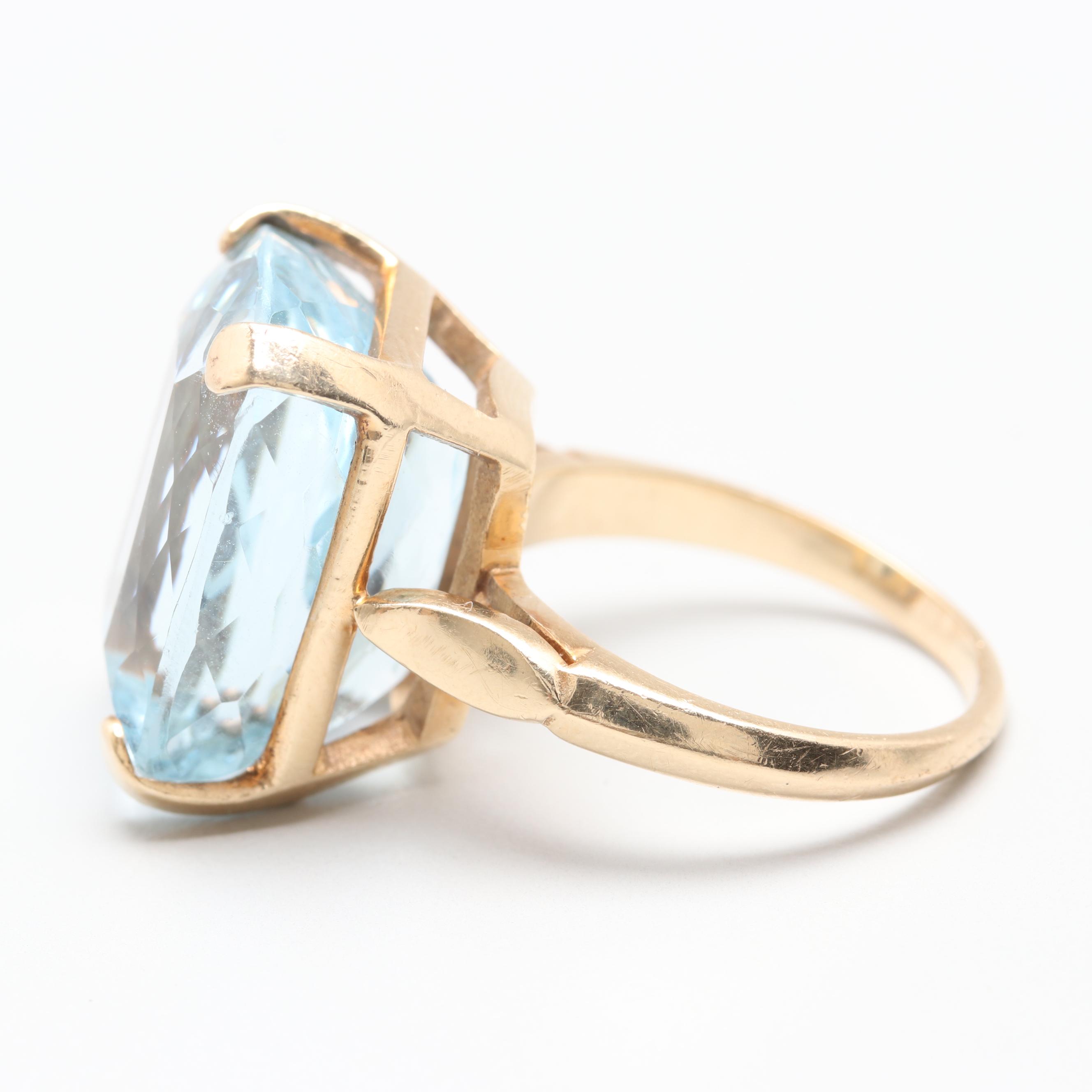 10K Yellow Gold 10.80 CT Topaz Ring