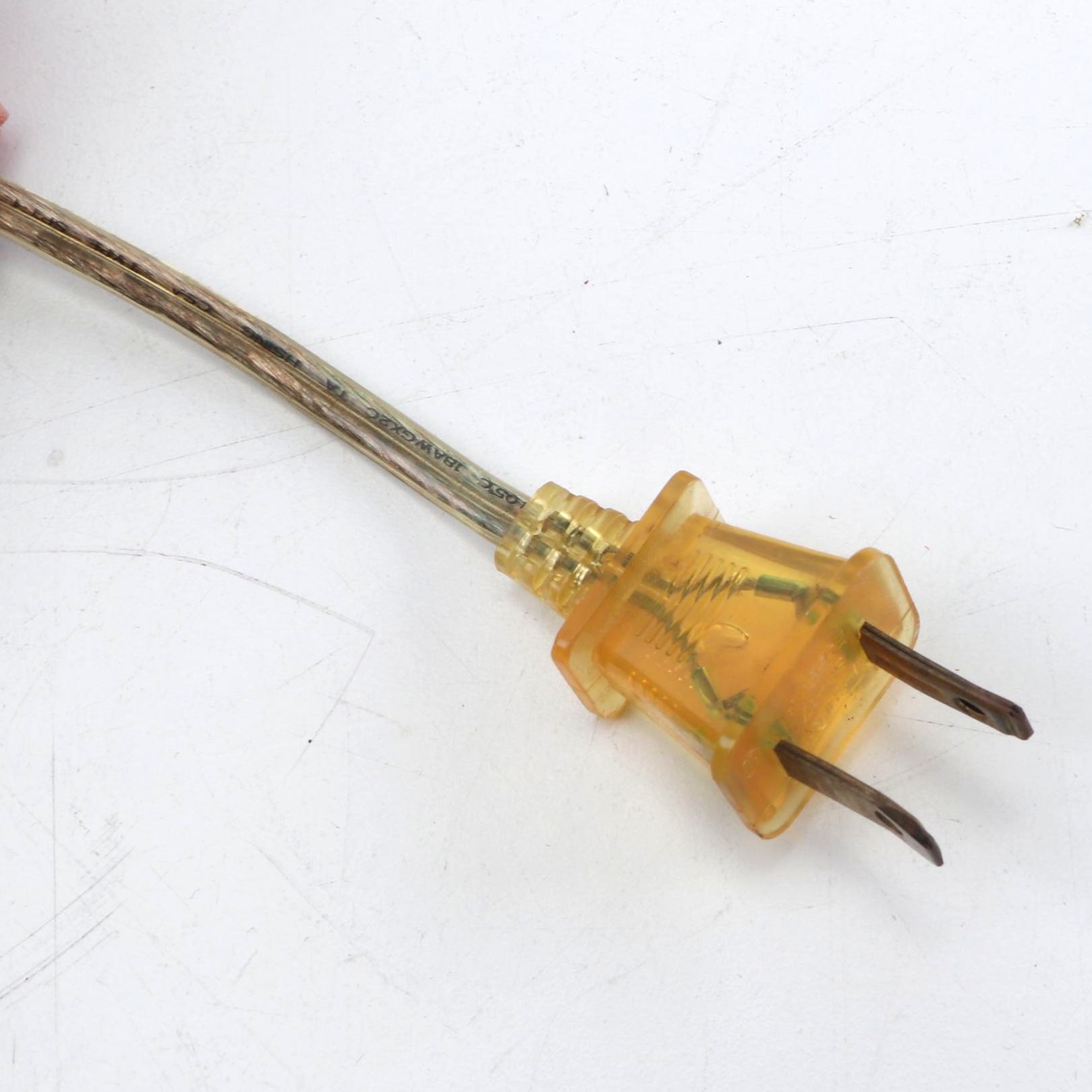 Adjustable Brass Finished Piano/Desk Lamp