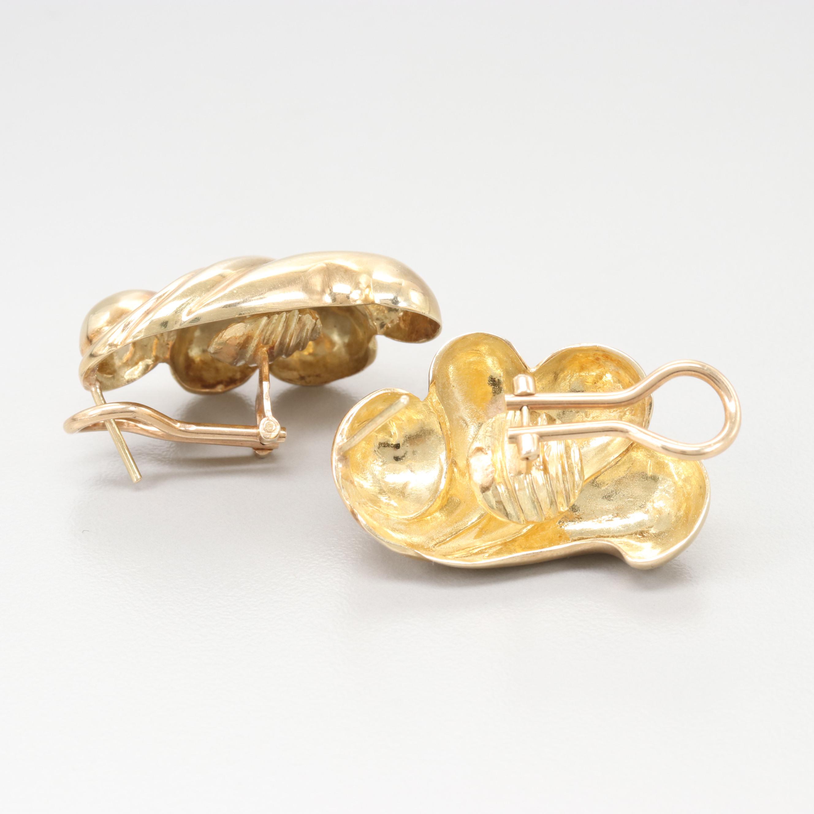 14K Yellow Gold Scroll Motif Earrings