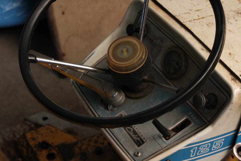 International Cub Cadet 125 Hydrostatic Tractor